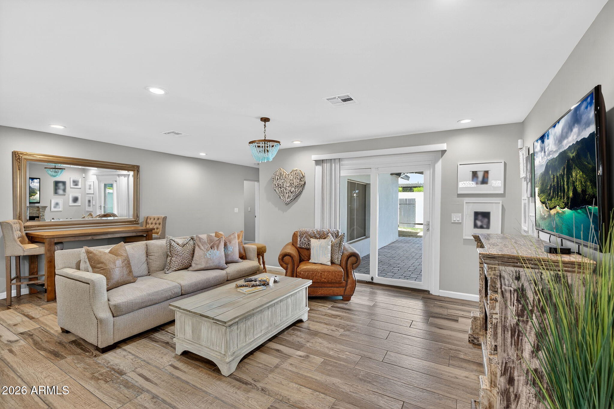 1314 E PALO VERDE Drive