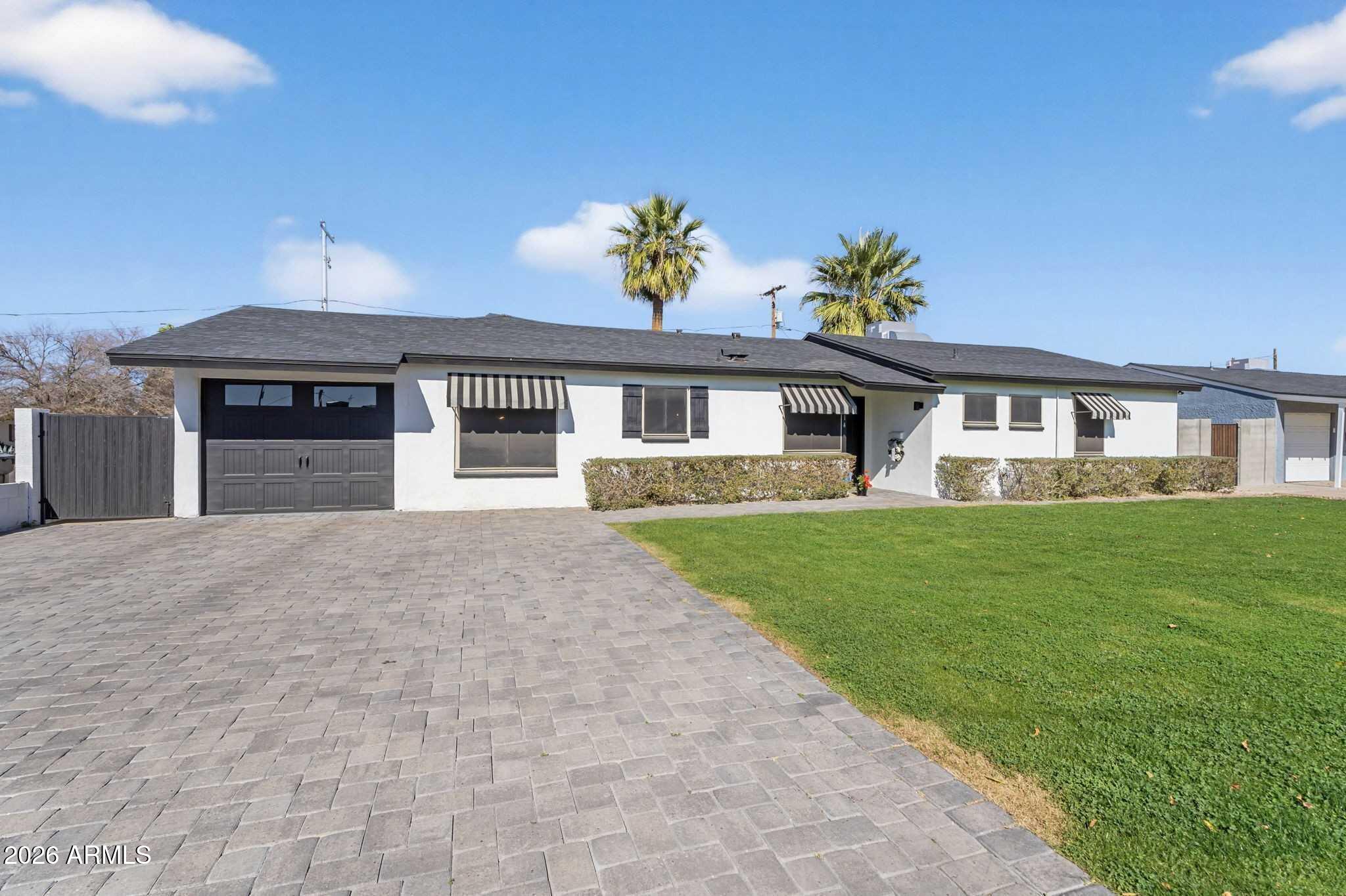 1314 E PALO VERDE Drive