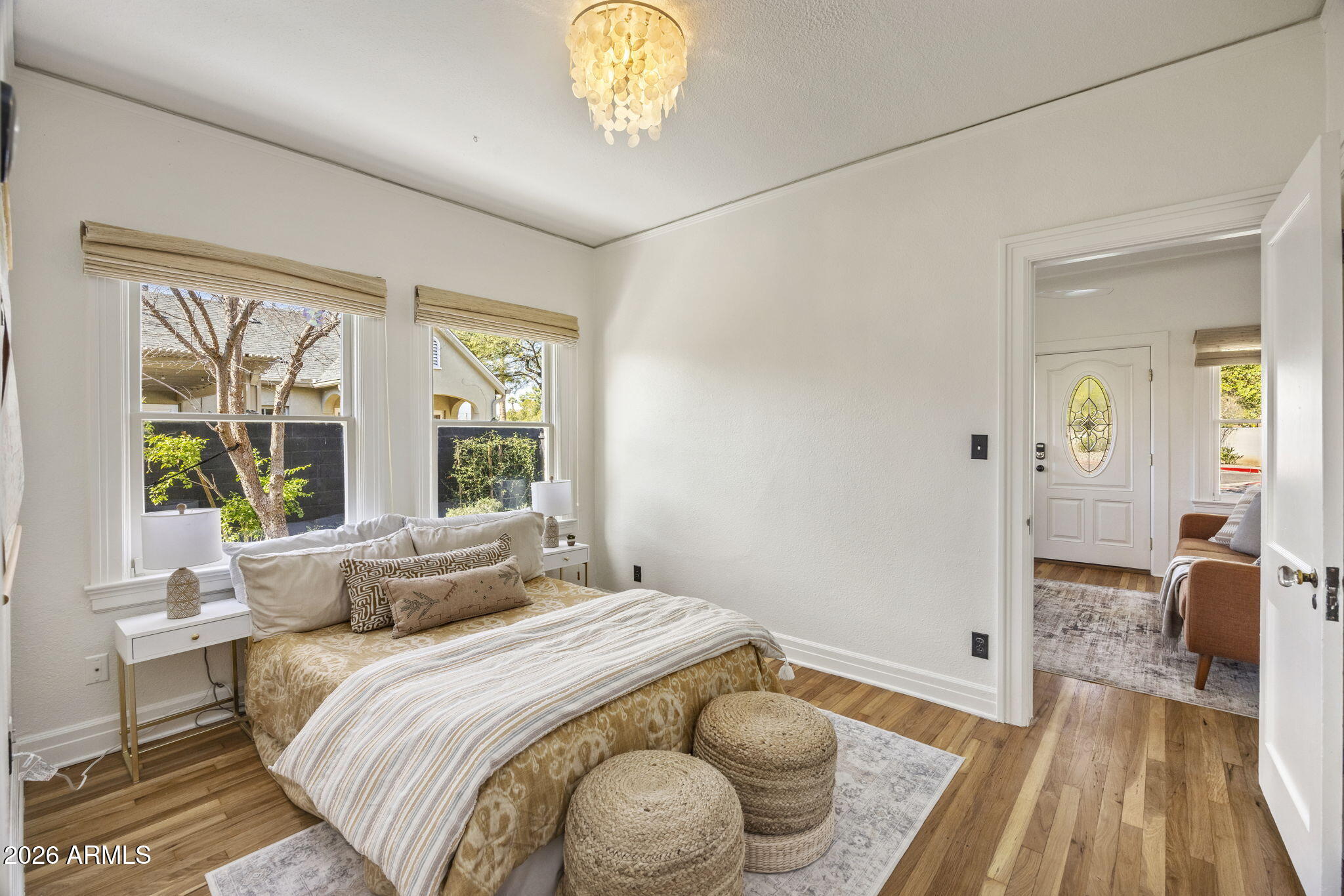 29 W WILSHIRE Drive