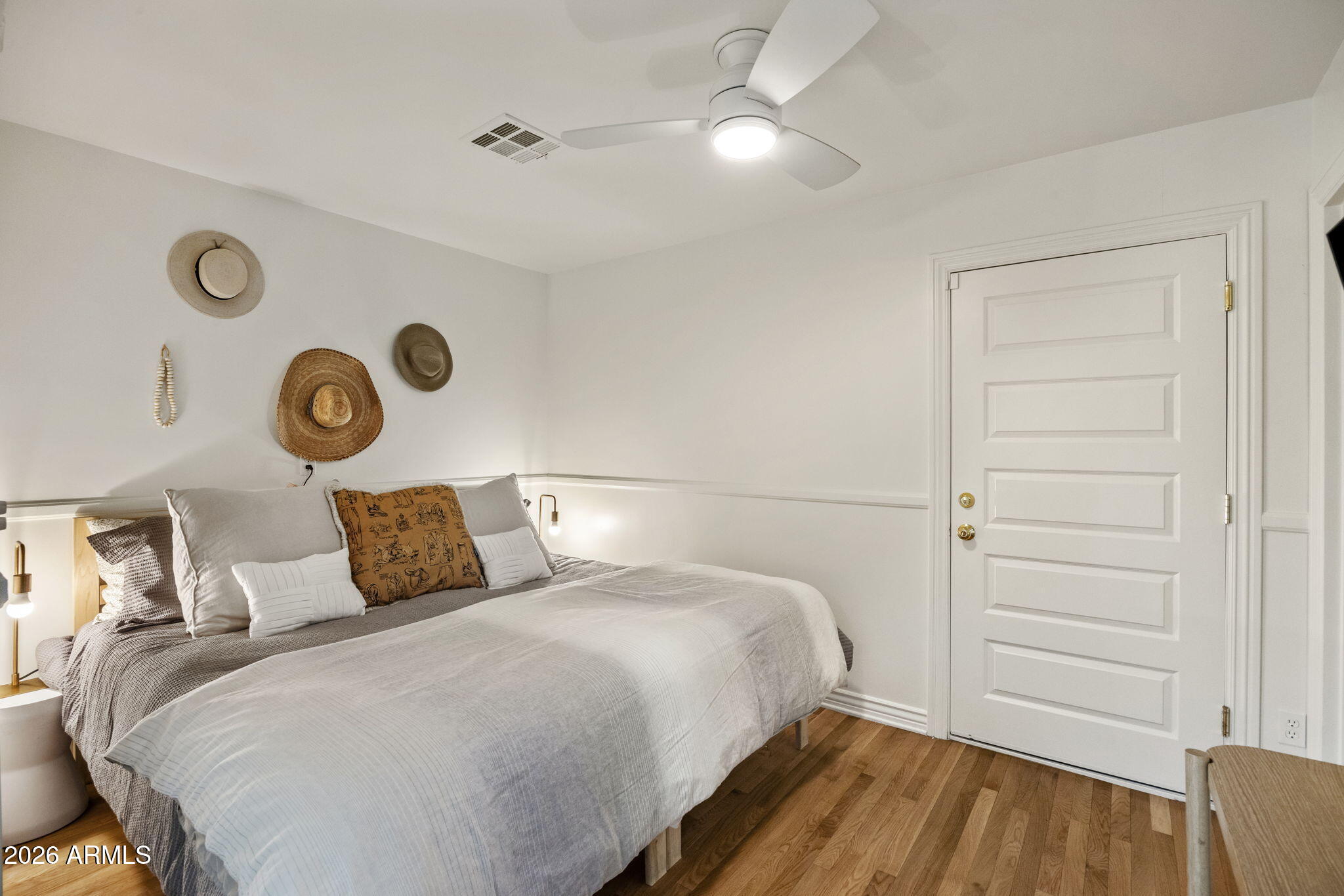 29 W WILSHIRE Drive