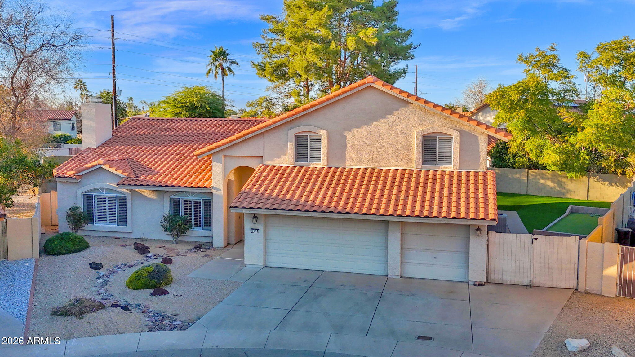 5612 E MARILYN Road