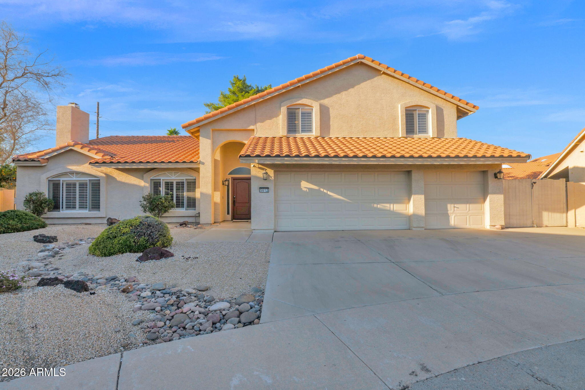 5612 E MARILYN Road