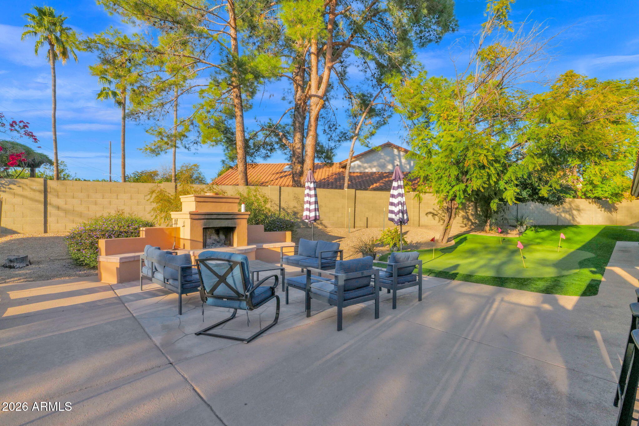 5612 E MARILYN Road