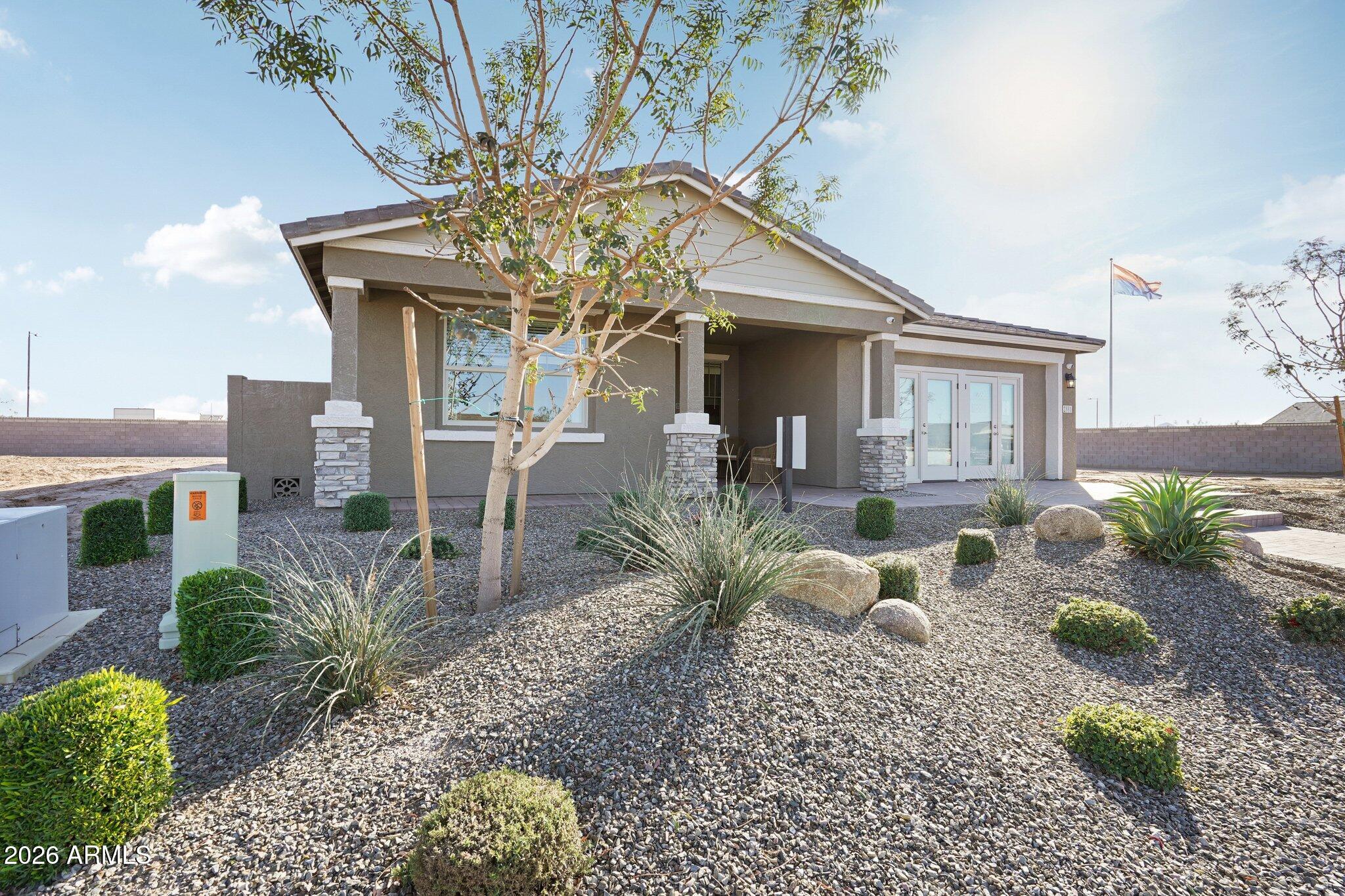 2551 E HOMESTEADER Road