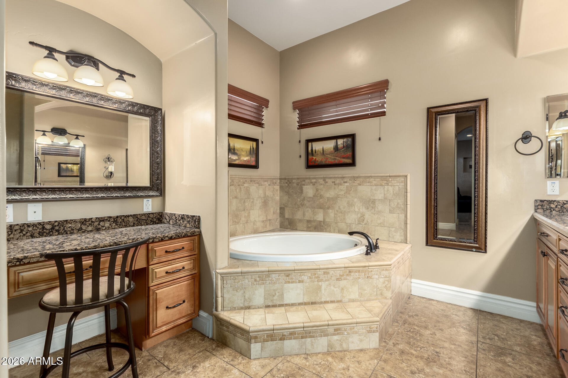 25624 S 185TH Place