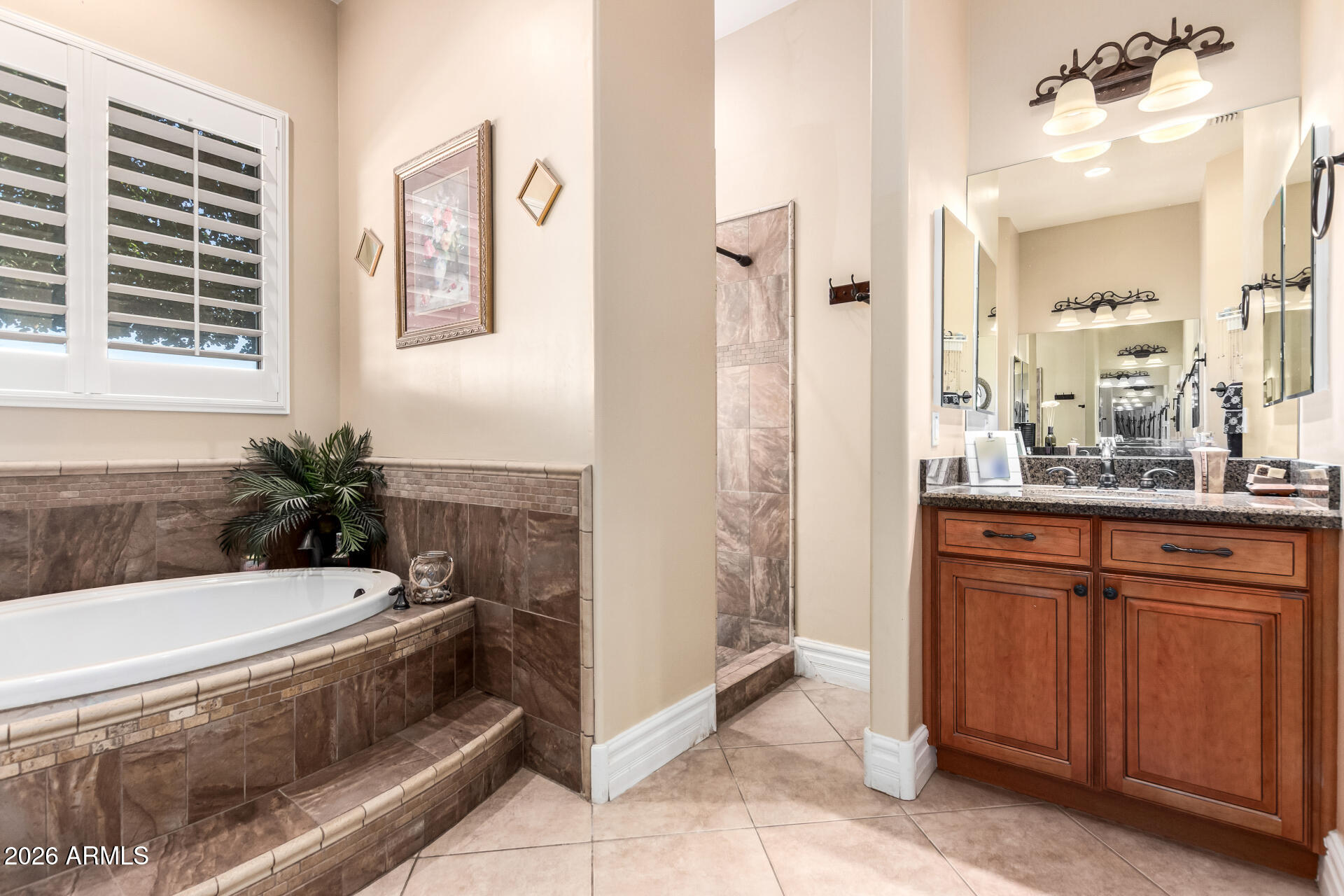 25612 S 185TH Place