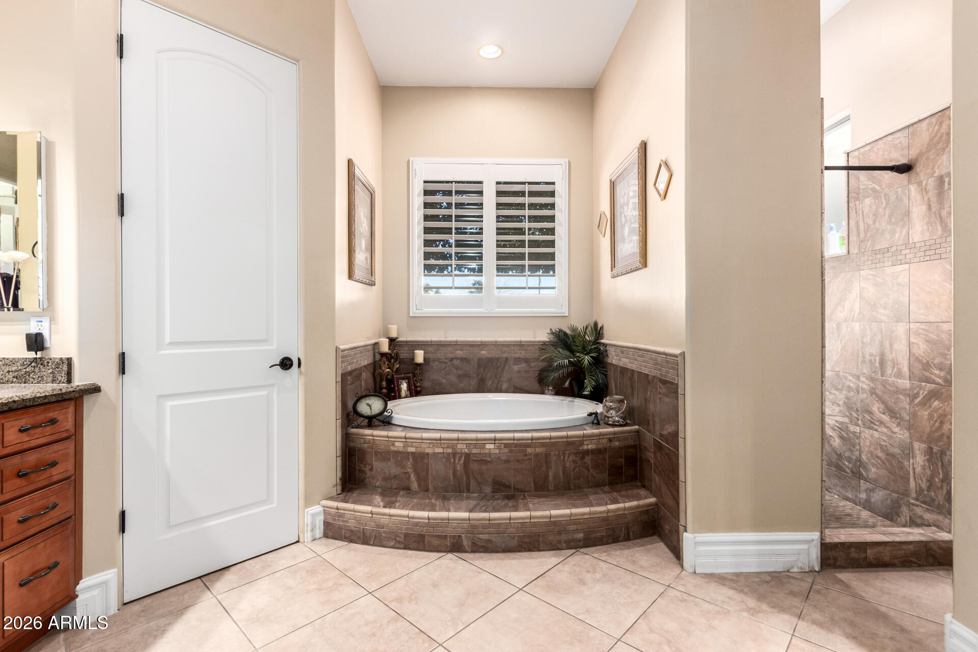 25612 S 185TH Place