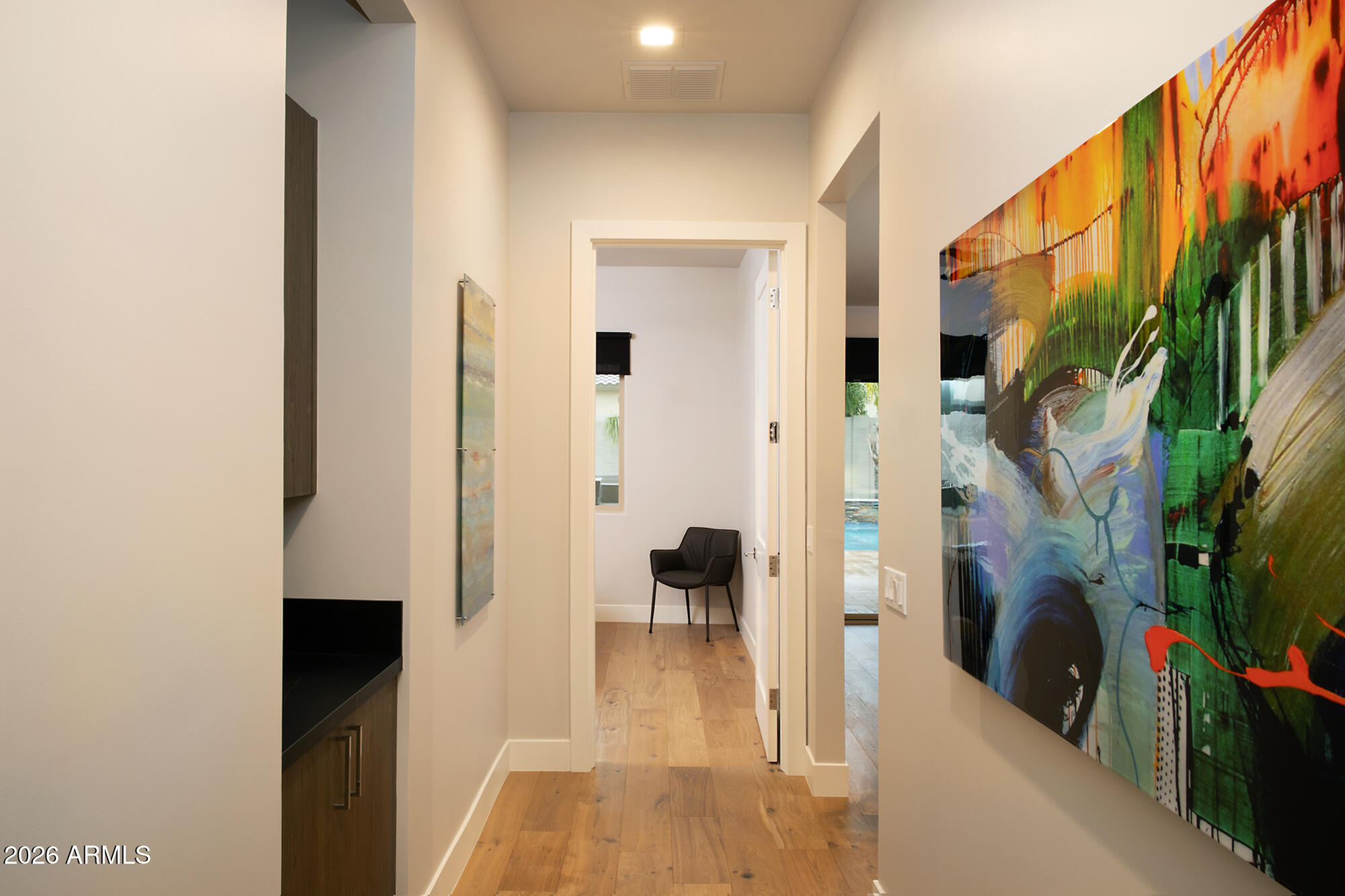 7052 E IVYGLEN Circle