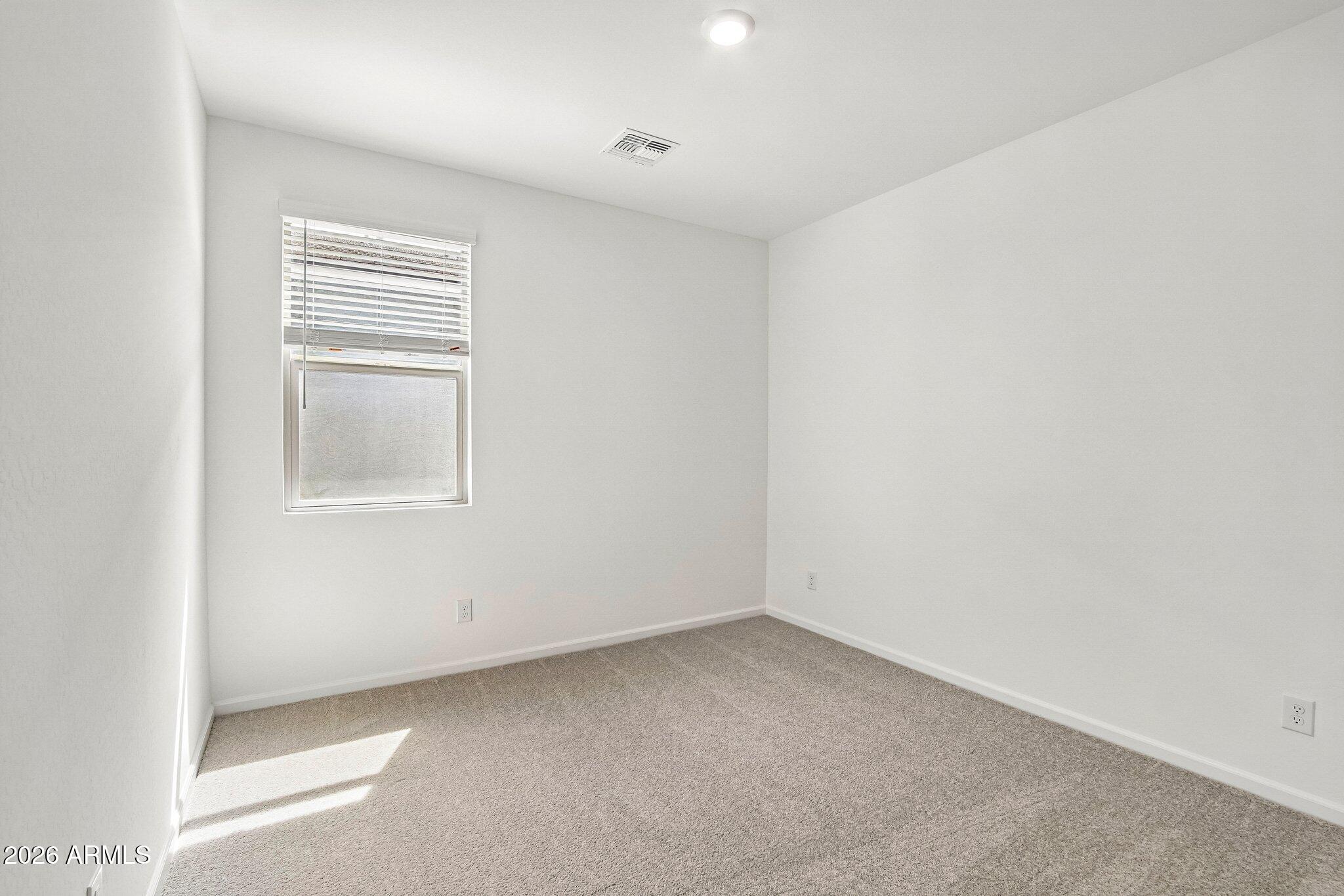 6603 E FIDDLENECK Way