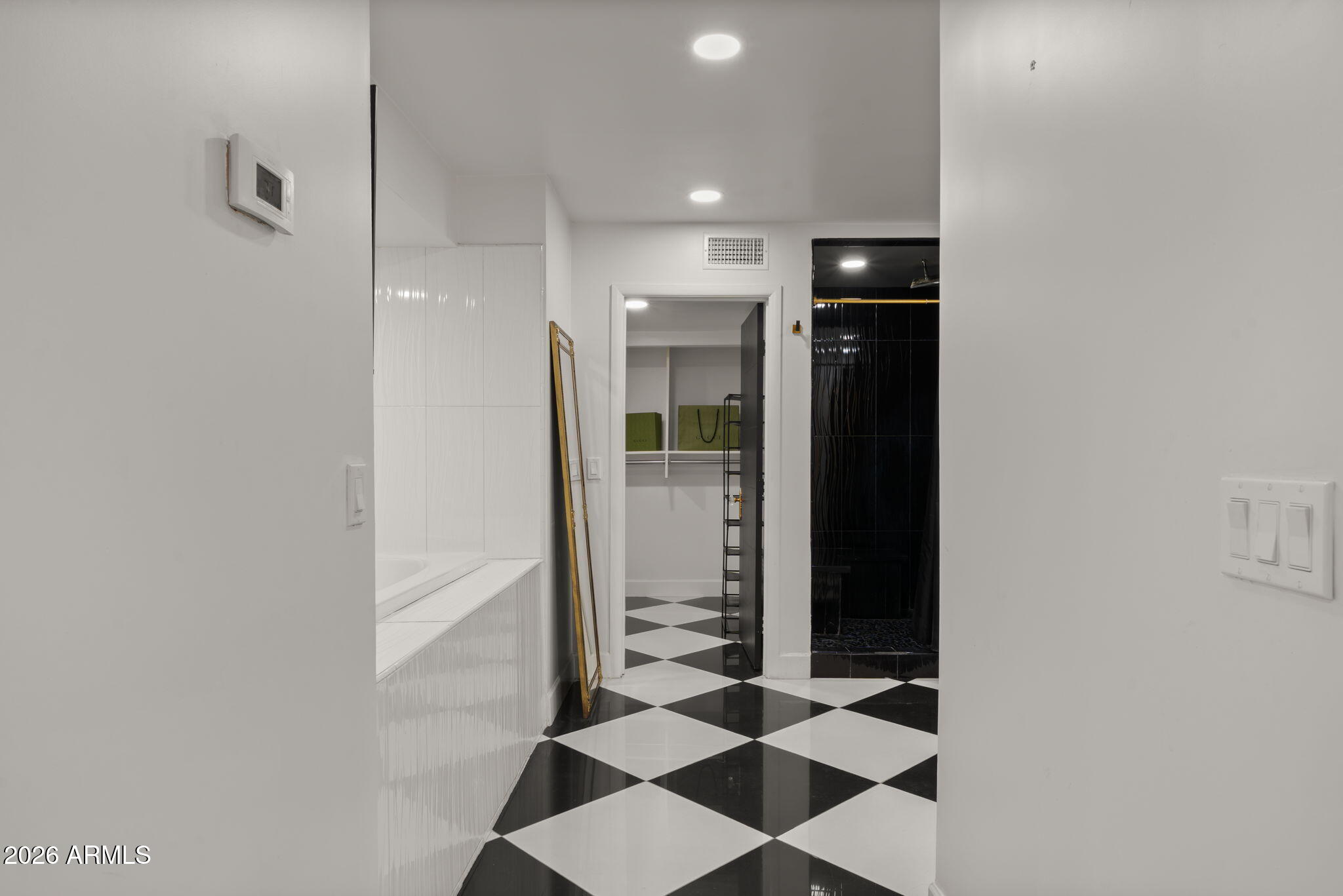 7240 N VIA DE LA MONTANA