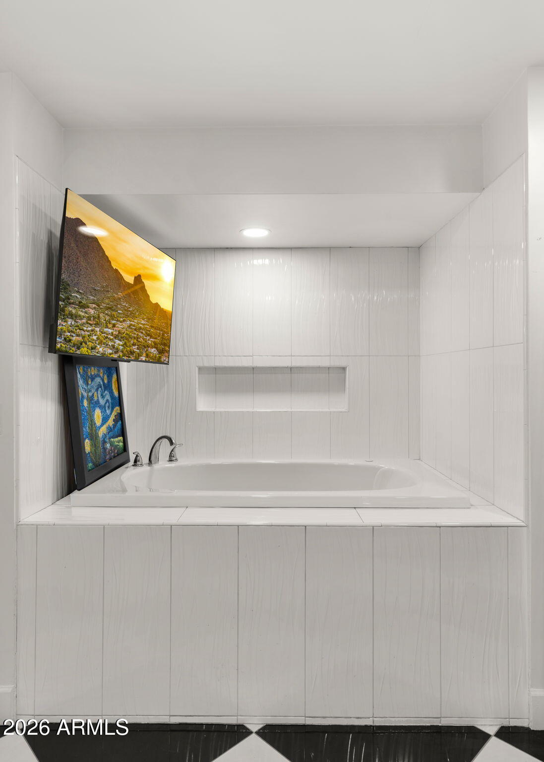 7240 N VIA DE LA MONTANA