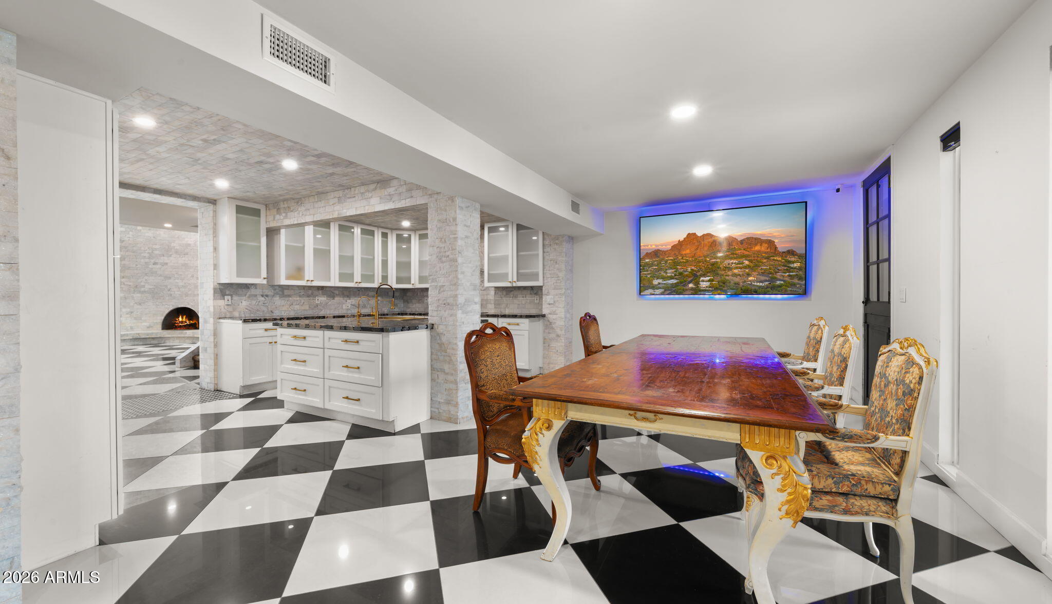 7240 N VIA DE LA MONTANA