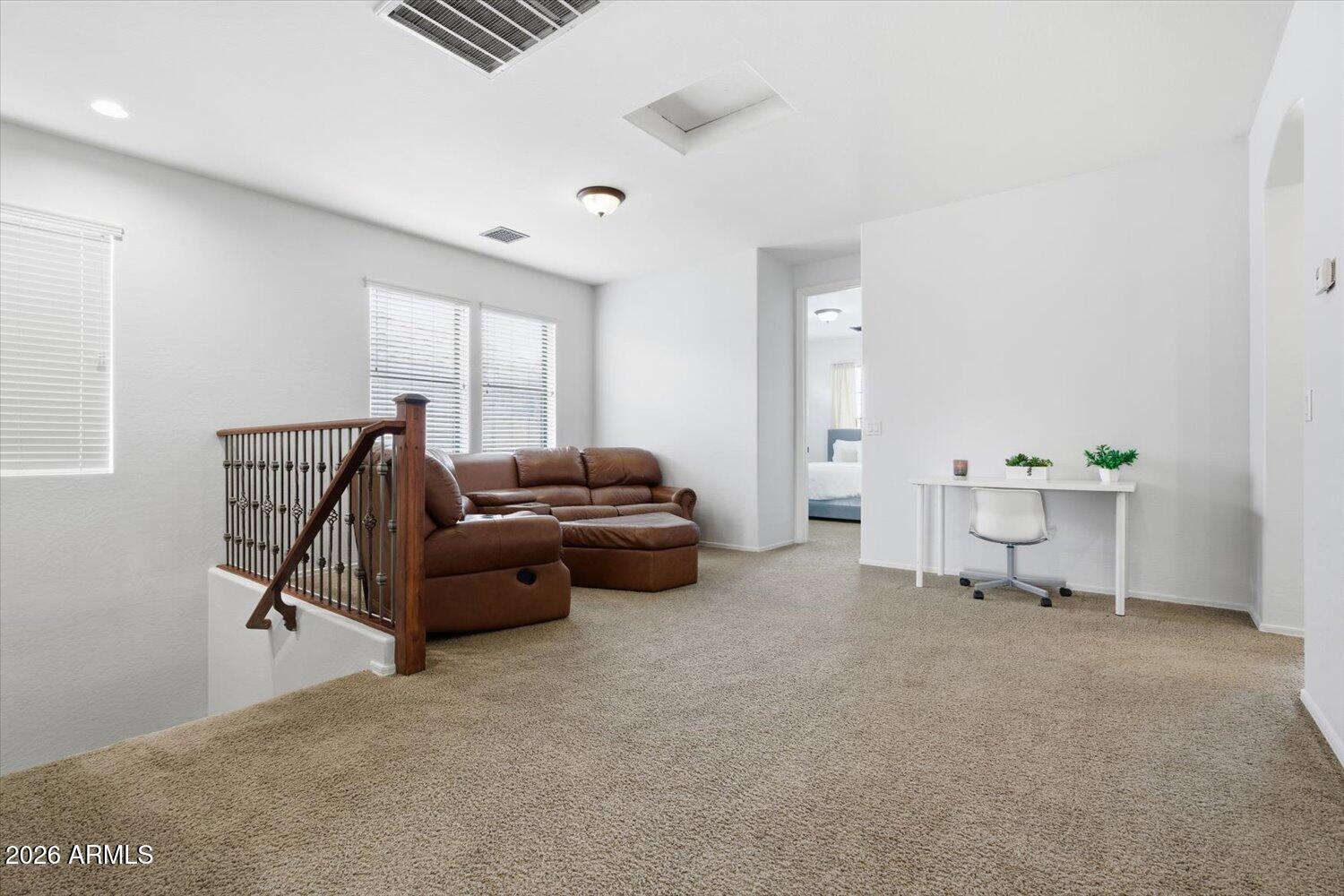 7253 E NATHAN Street