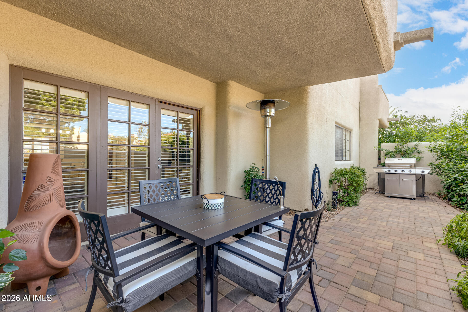 6232 N 30th Place