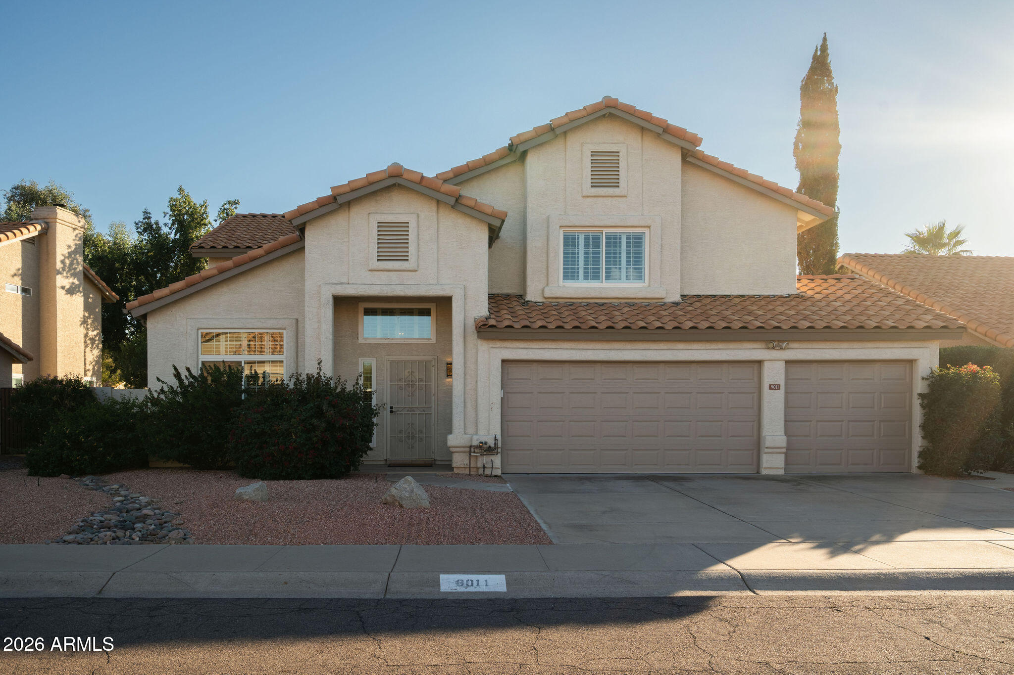 9011 E PALM RIDGE Drive