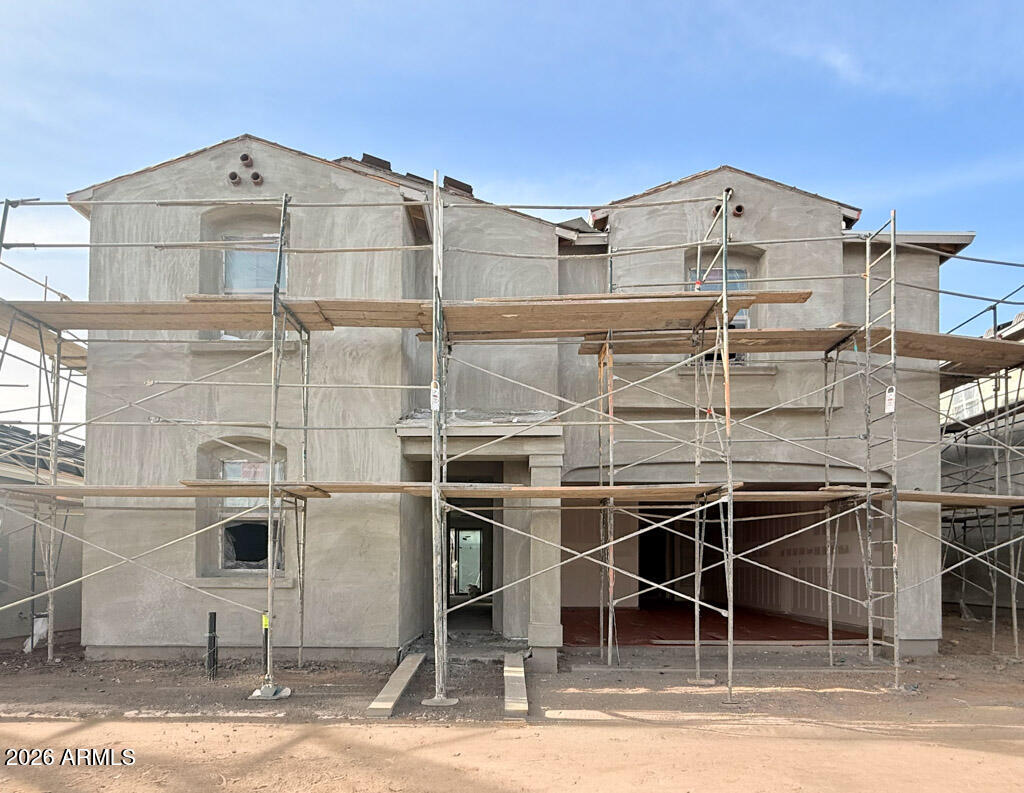 2288 E GALLOPING HORSE Drive