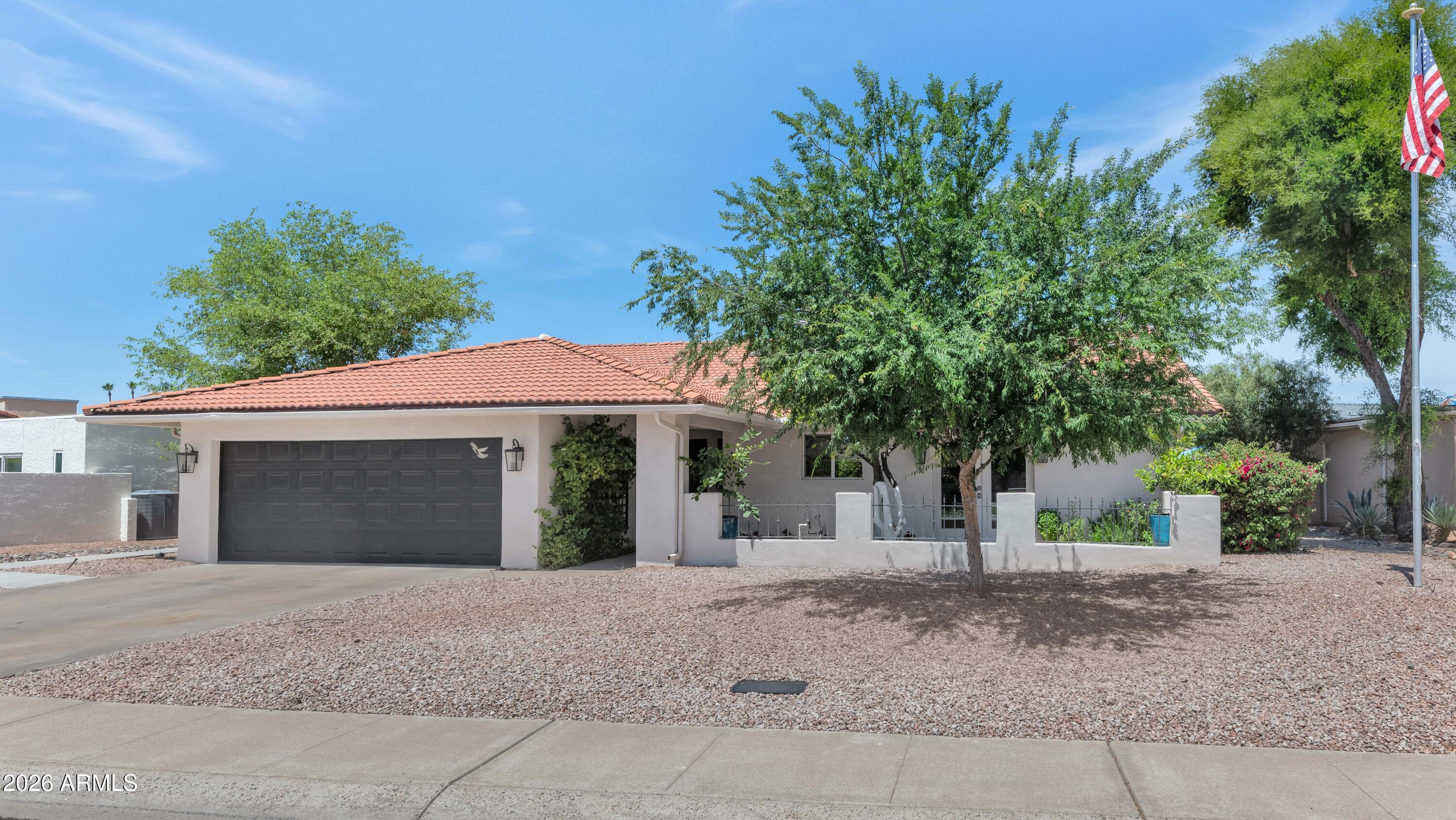 8620 E VIA DEL PALACIO Street