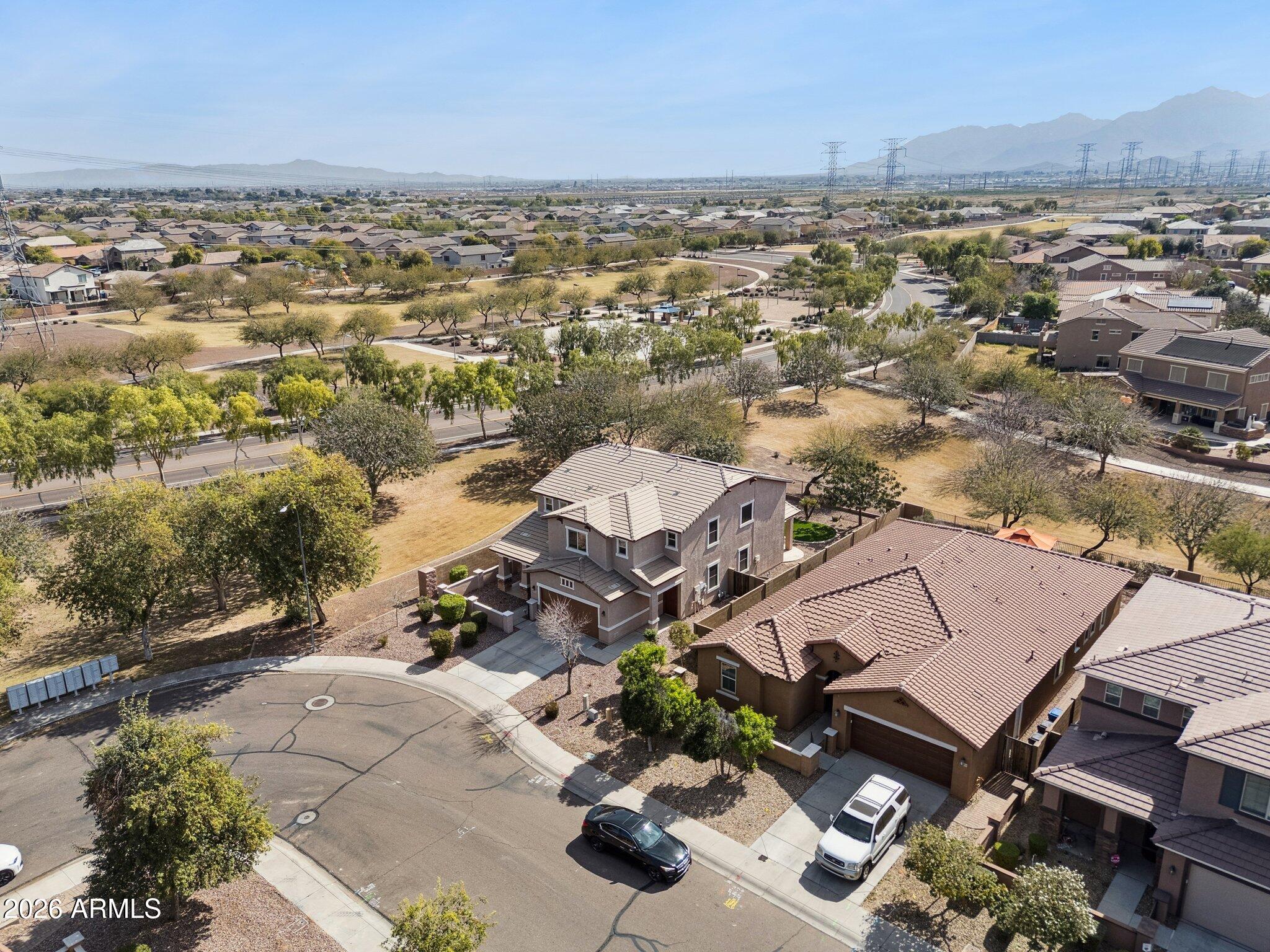 12151 W Davis Lane