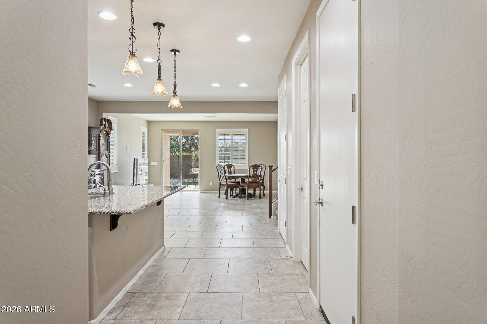 12151 W Davis Lane