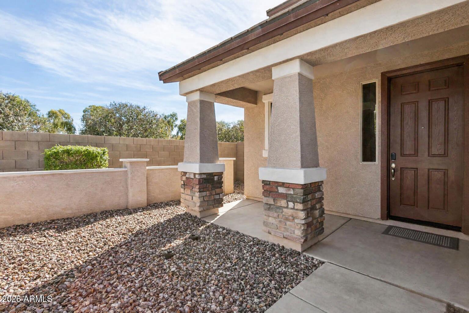 12151 W Davis Lane