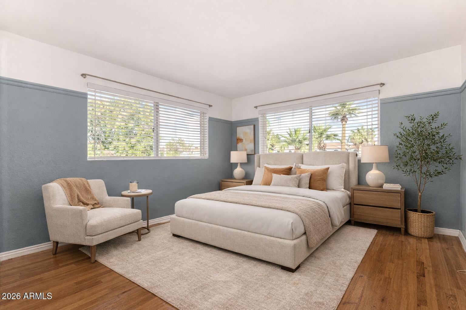 6943 E EARLL Drive 6