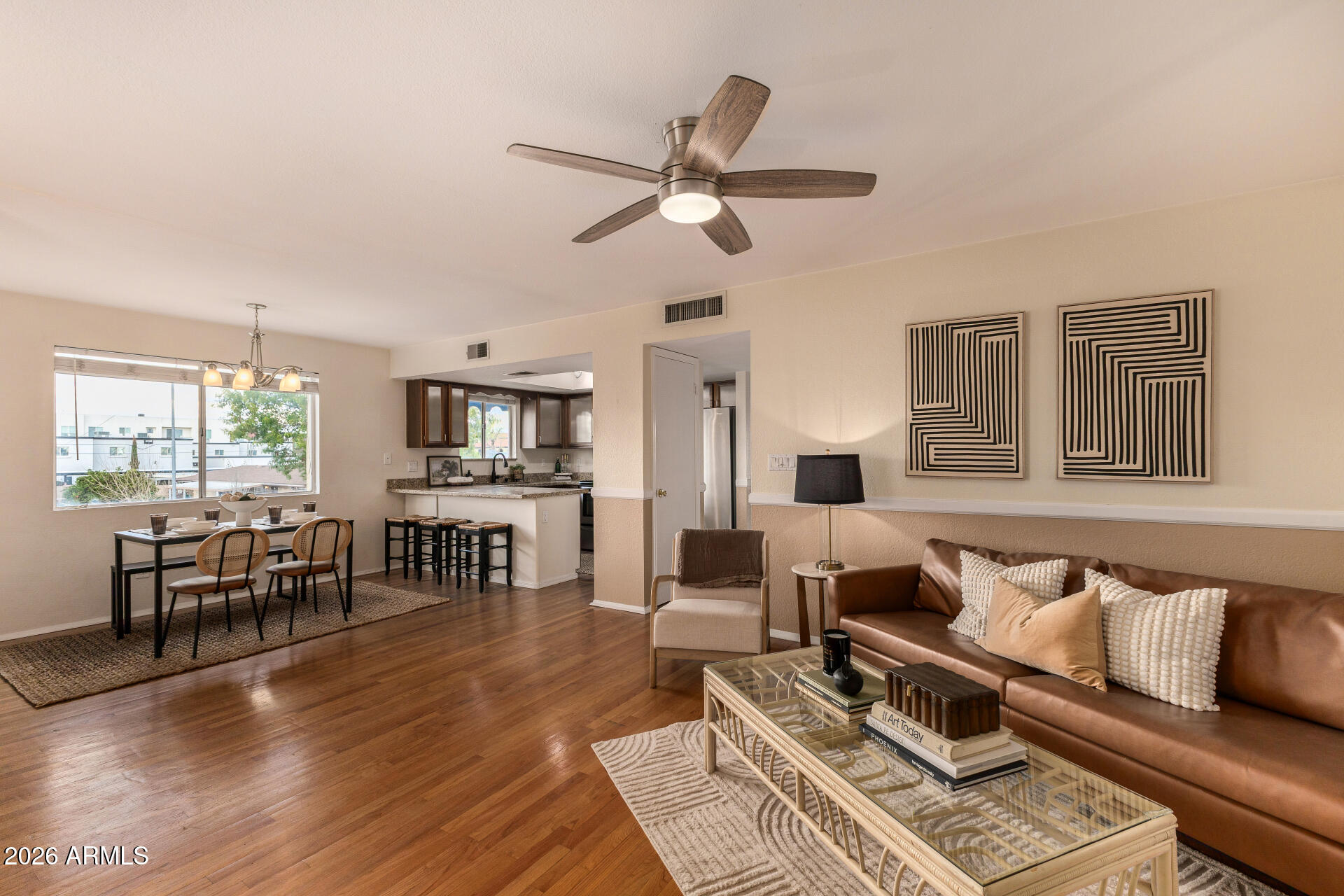 6943 E EARLL Drive 6