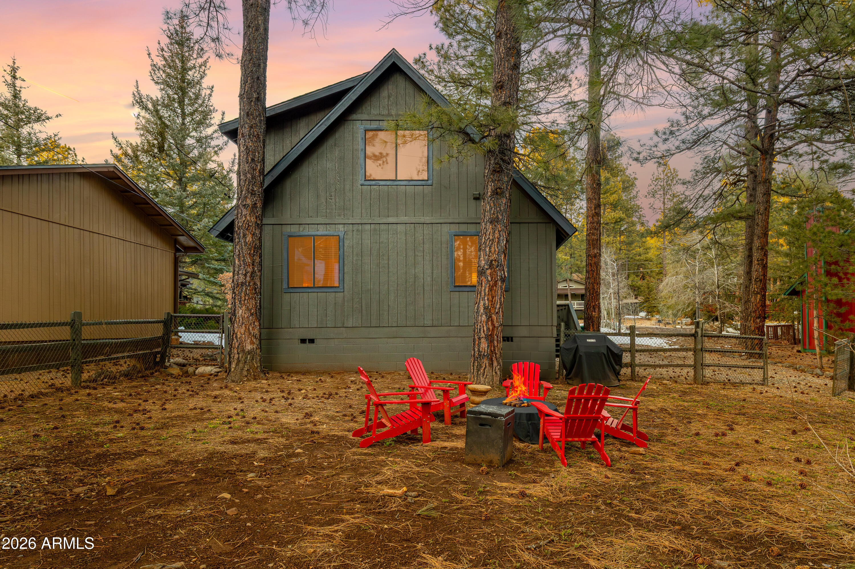 115 LODGE Drive