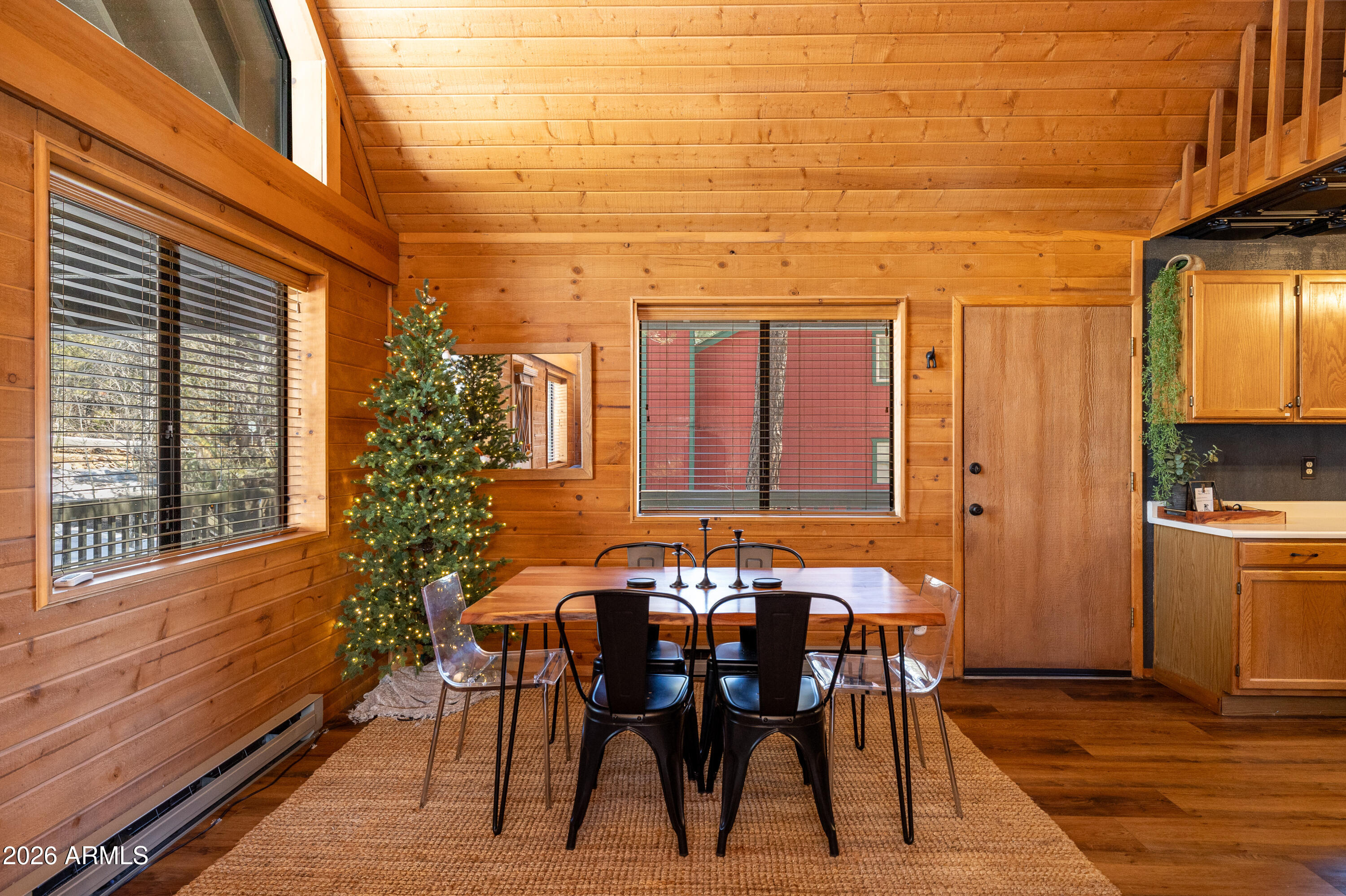 115 LODGE Drive