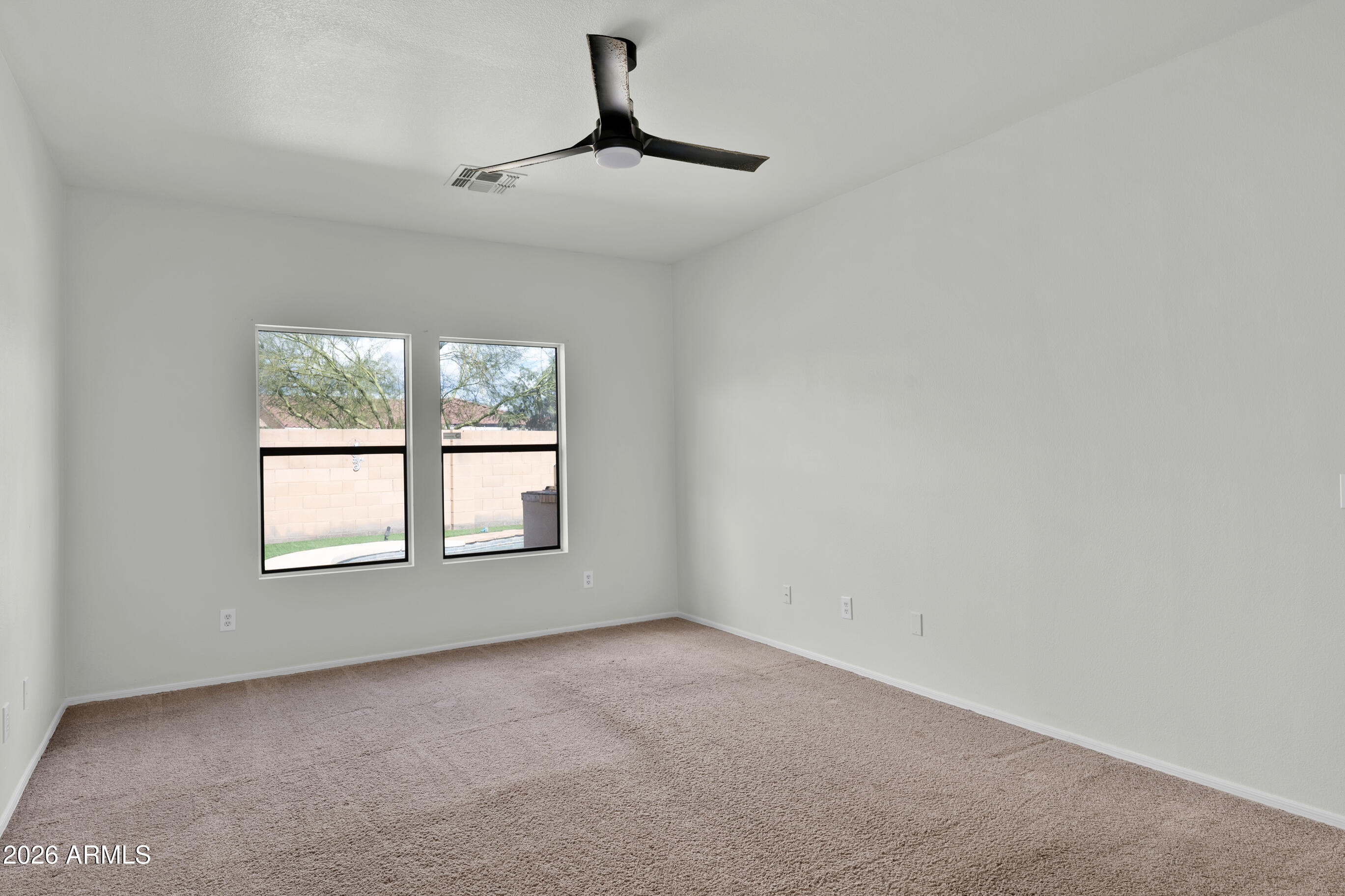 10548 E BRAMBLE Avenue