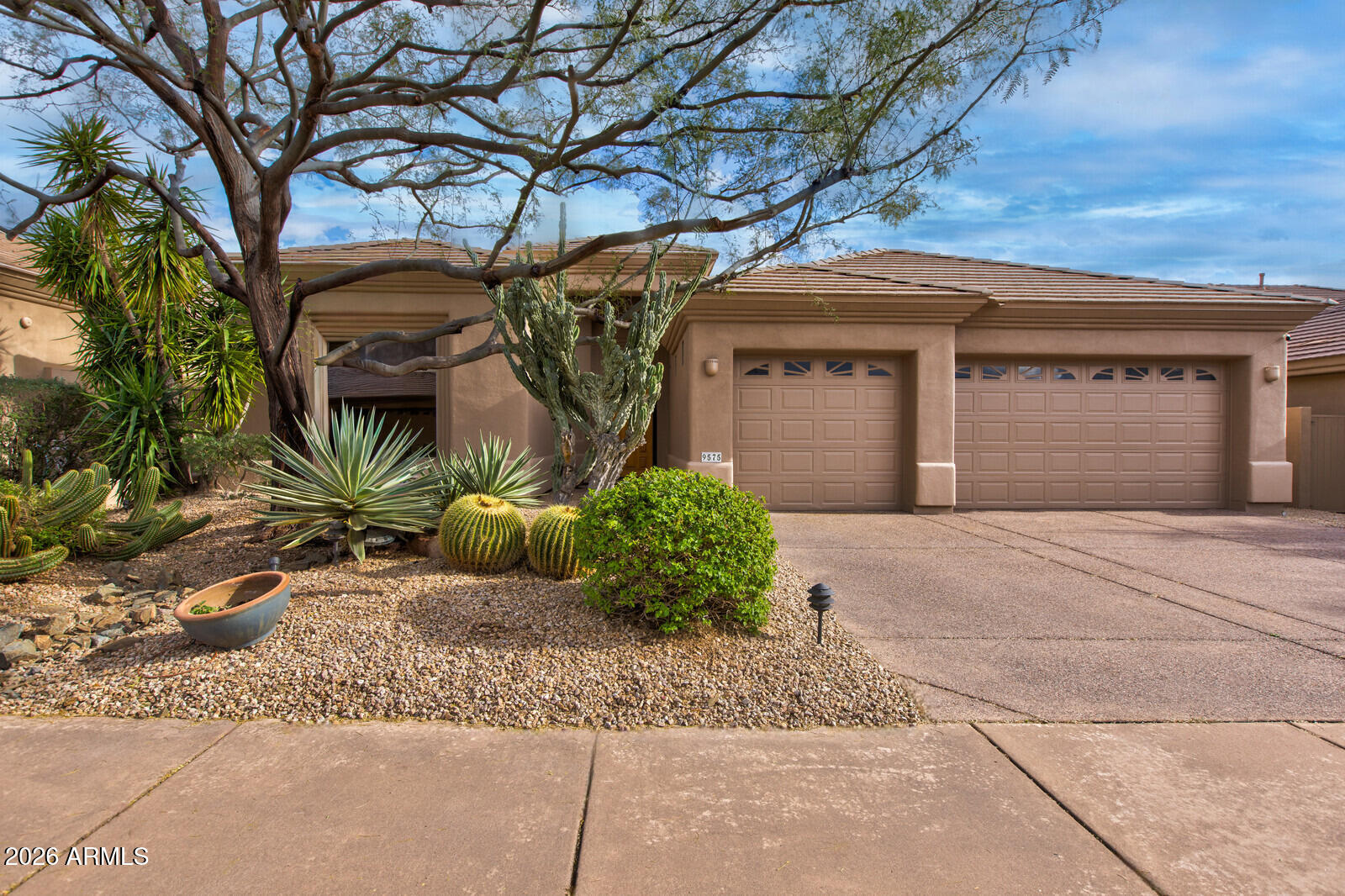 9575 E CAVALRY Drive