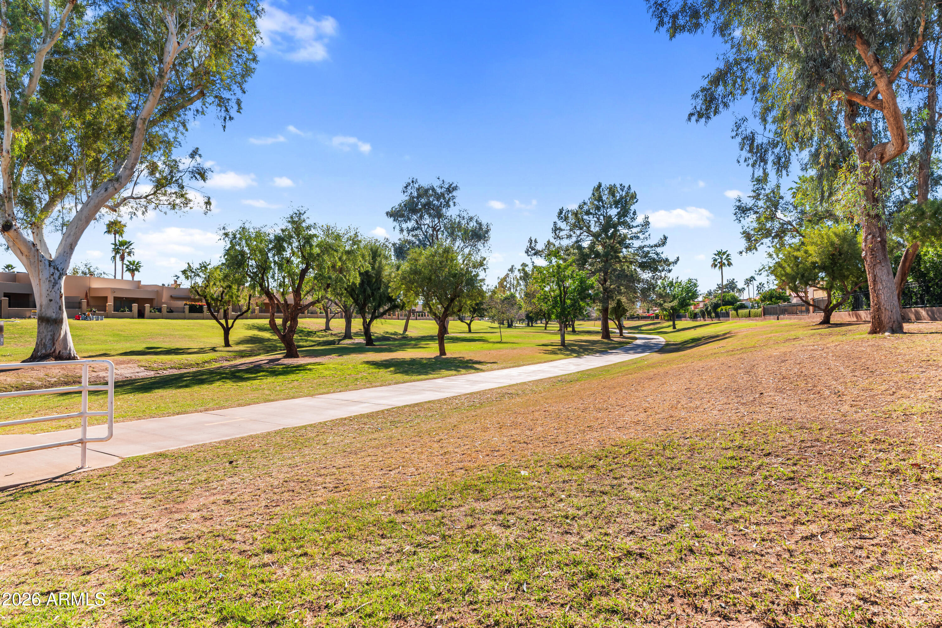 8787 E MOUNTAIN VIEW Road 1019