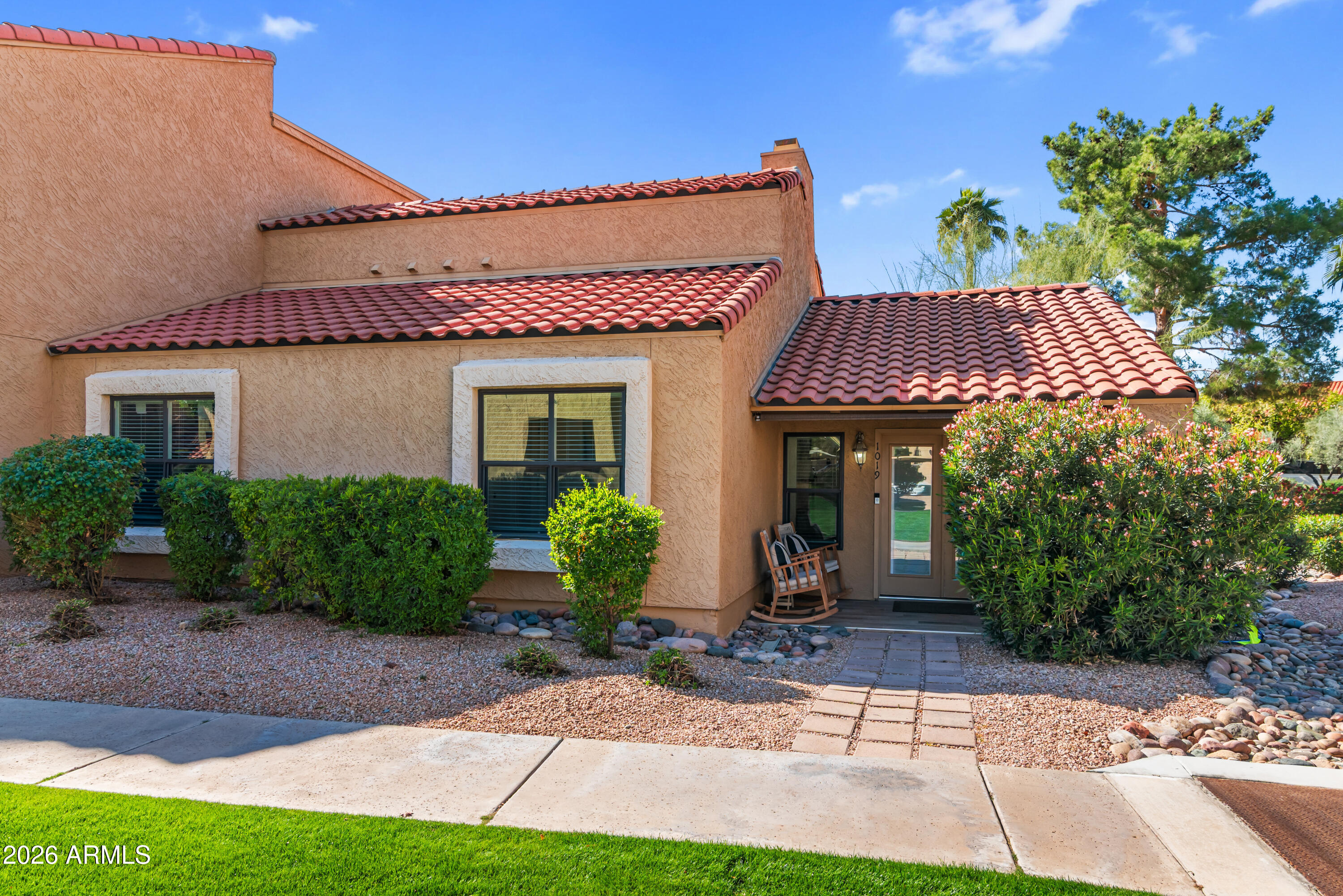 8787 E MOUNTAIN VIEW Road 1019