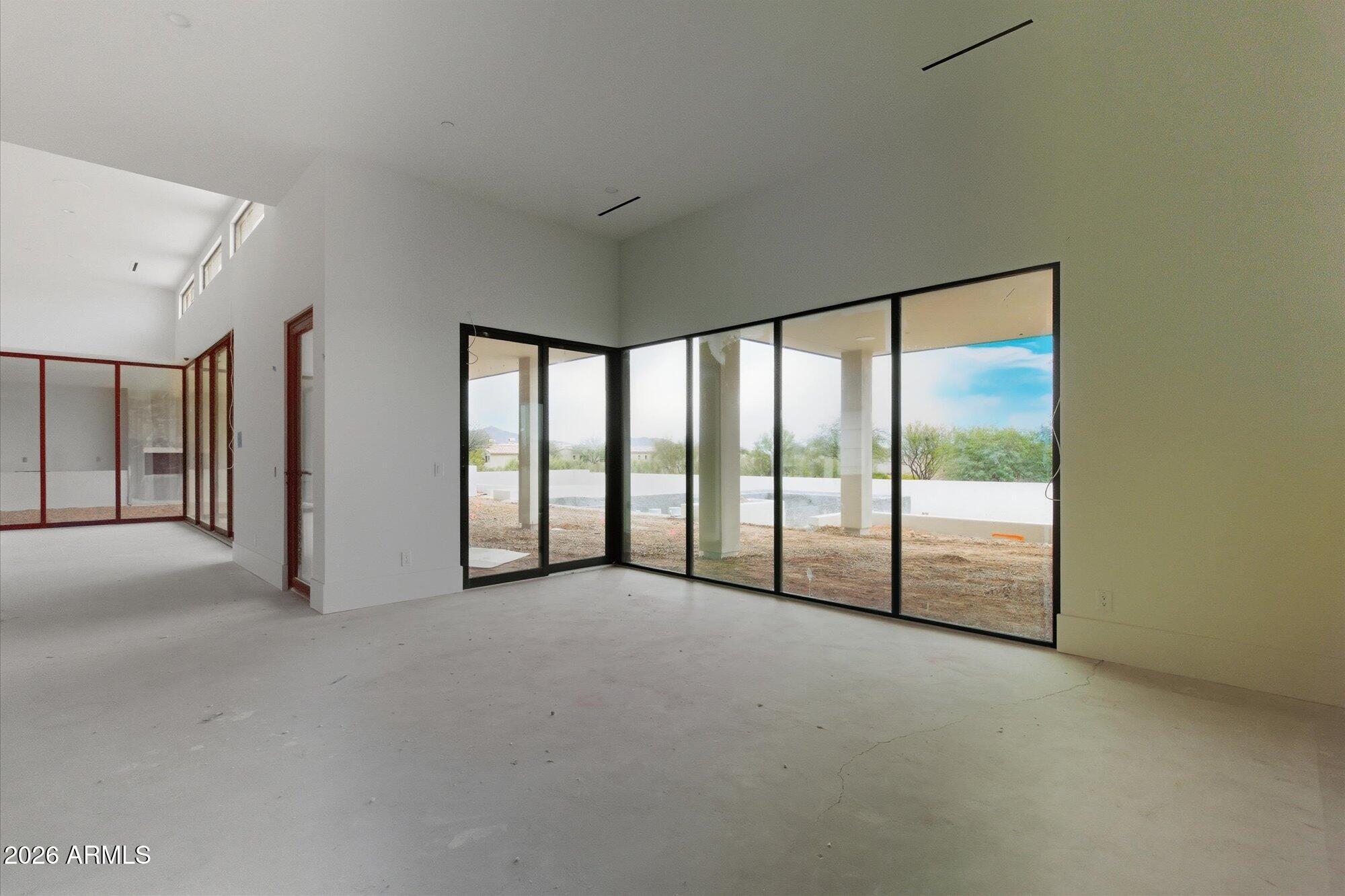 9021 E RIMROCK Drive