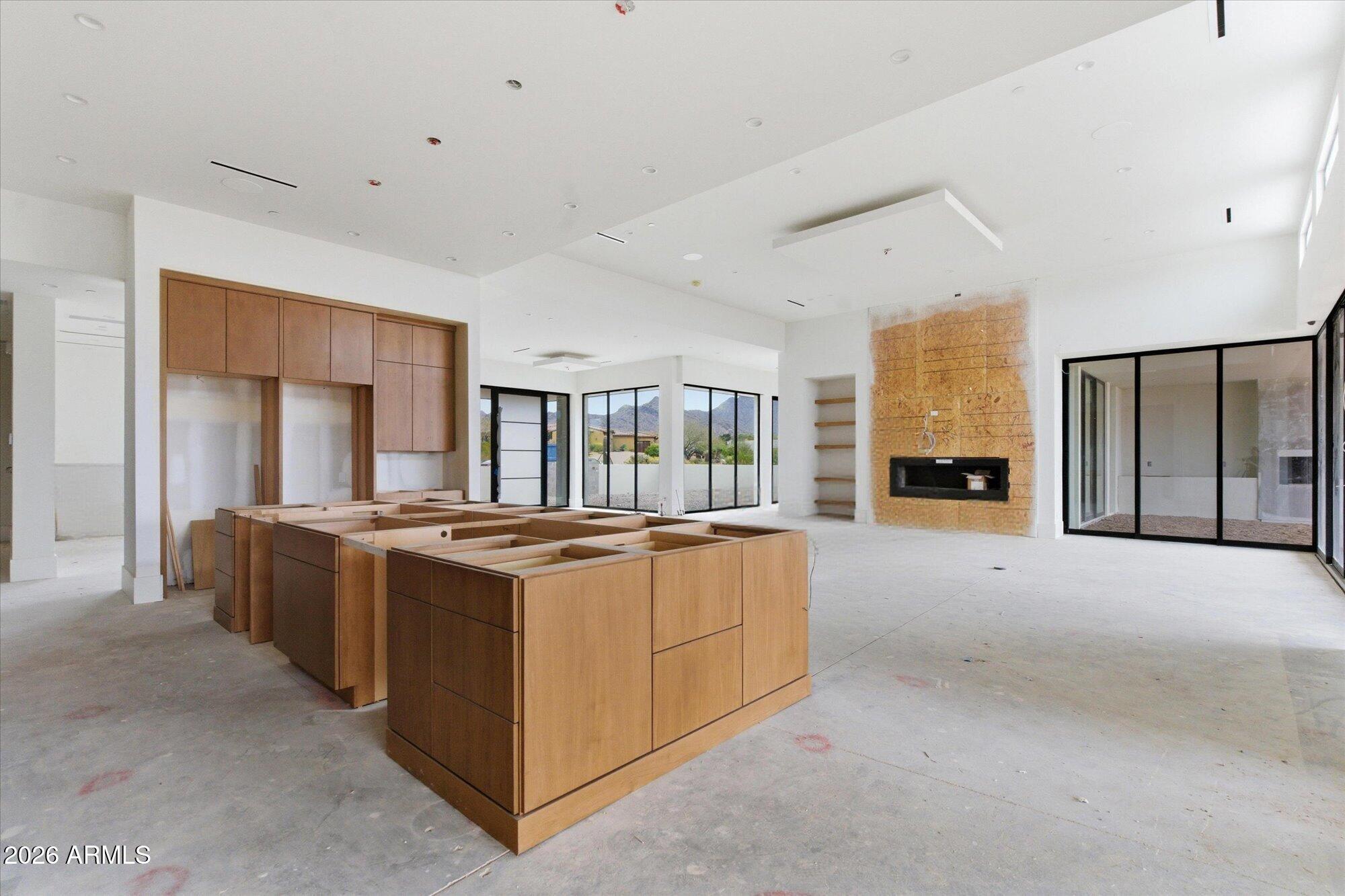 9021 E RIMROCK Drive