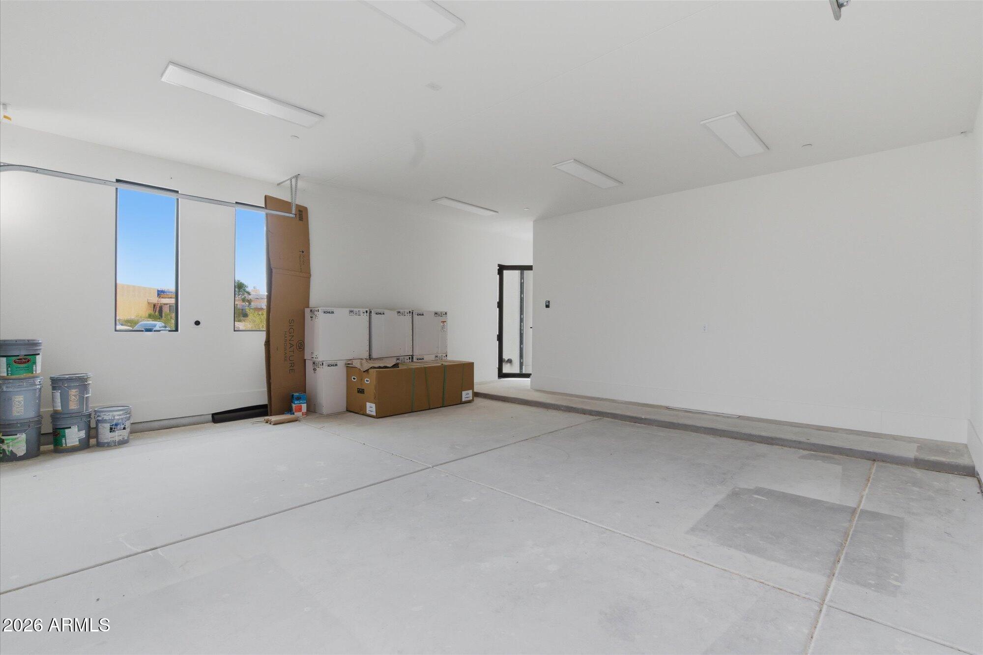 9021 E RIMROCK Drive