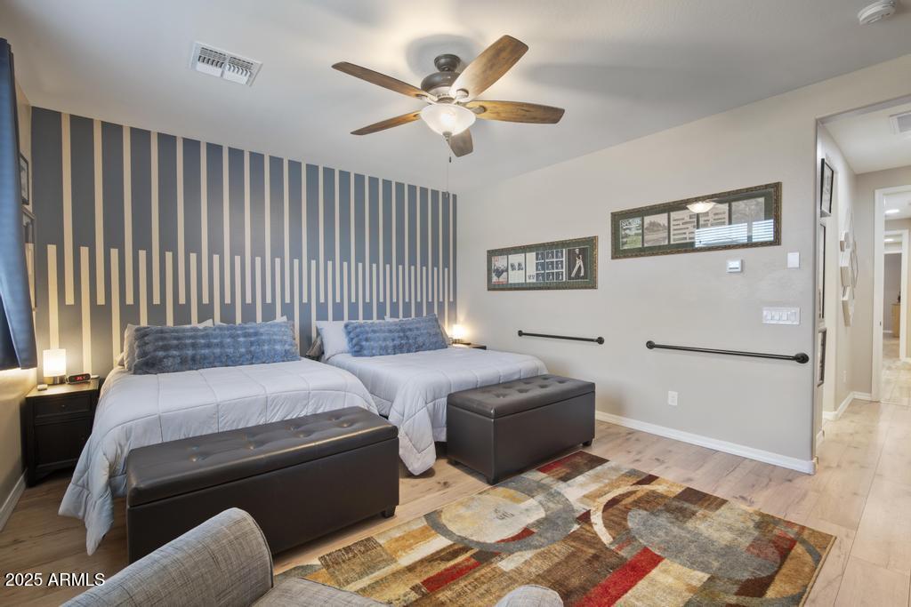 12512 W LAMAR Court