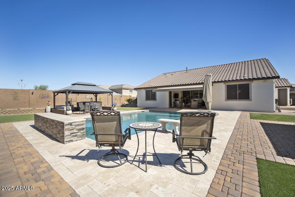 12512 W LAMAR Court