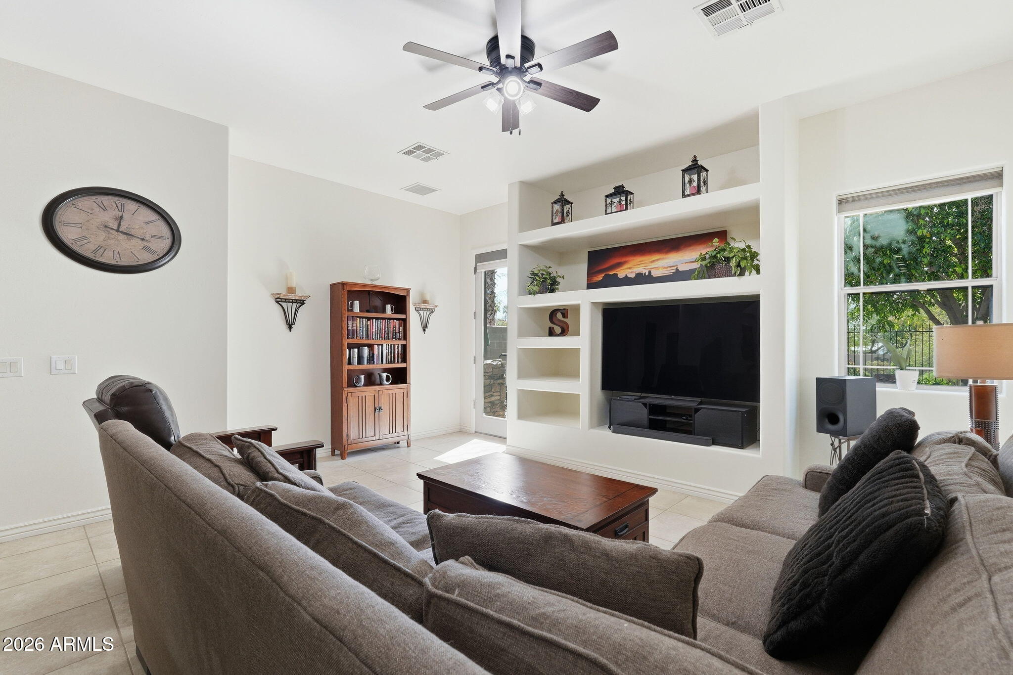 6202 E MCKELLIPS Road 11