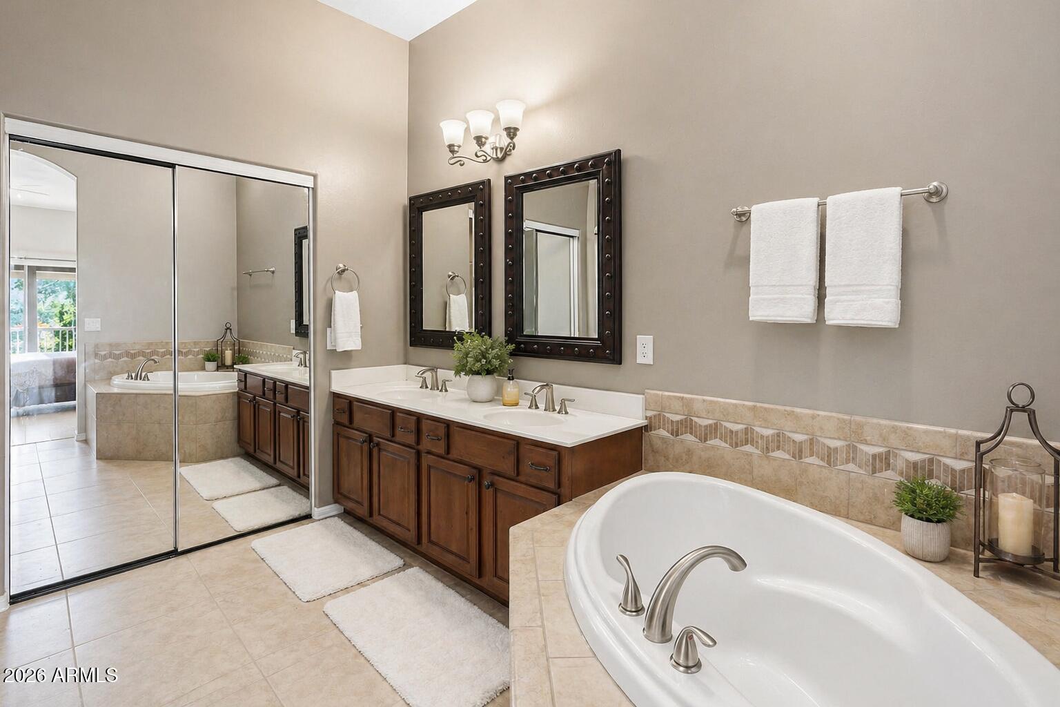 6202 E MCKELLIPS Road 11