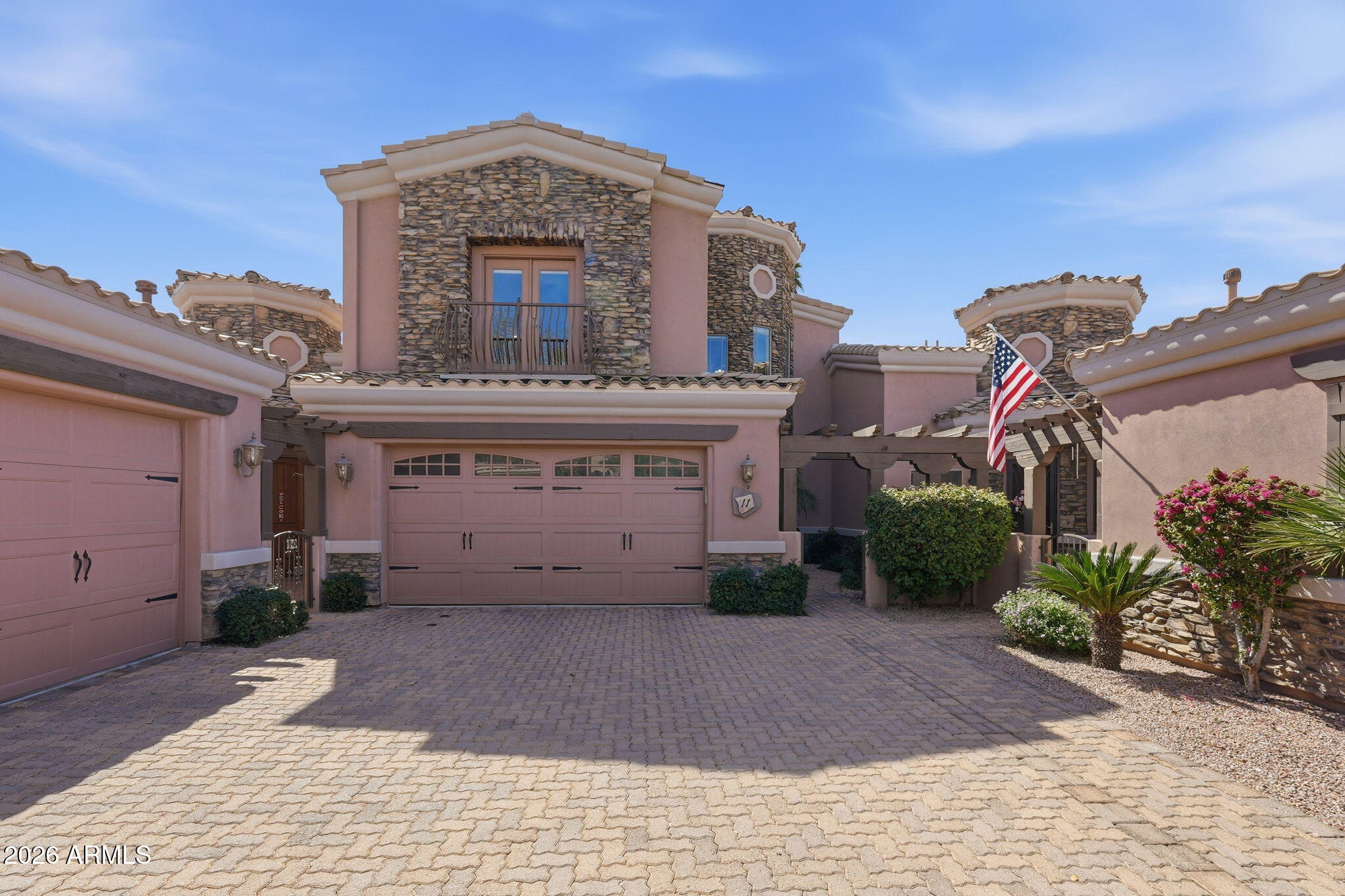 6202 E MCKELLIPS Road 11