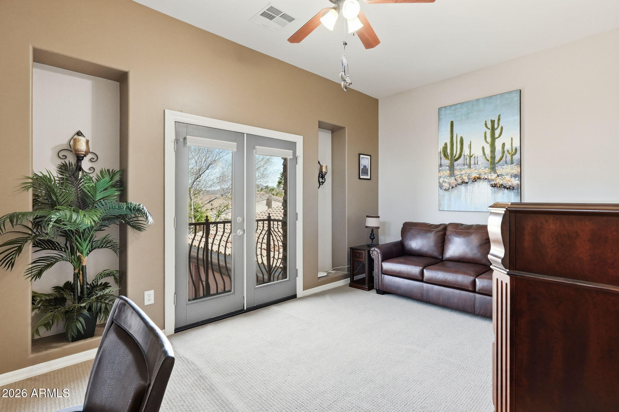 6202 E MCKELLIPS Road 11