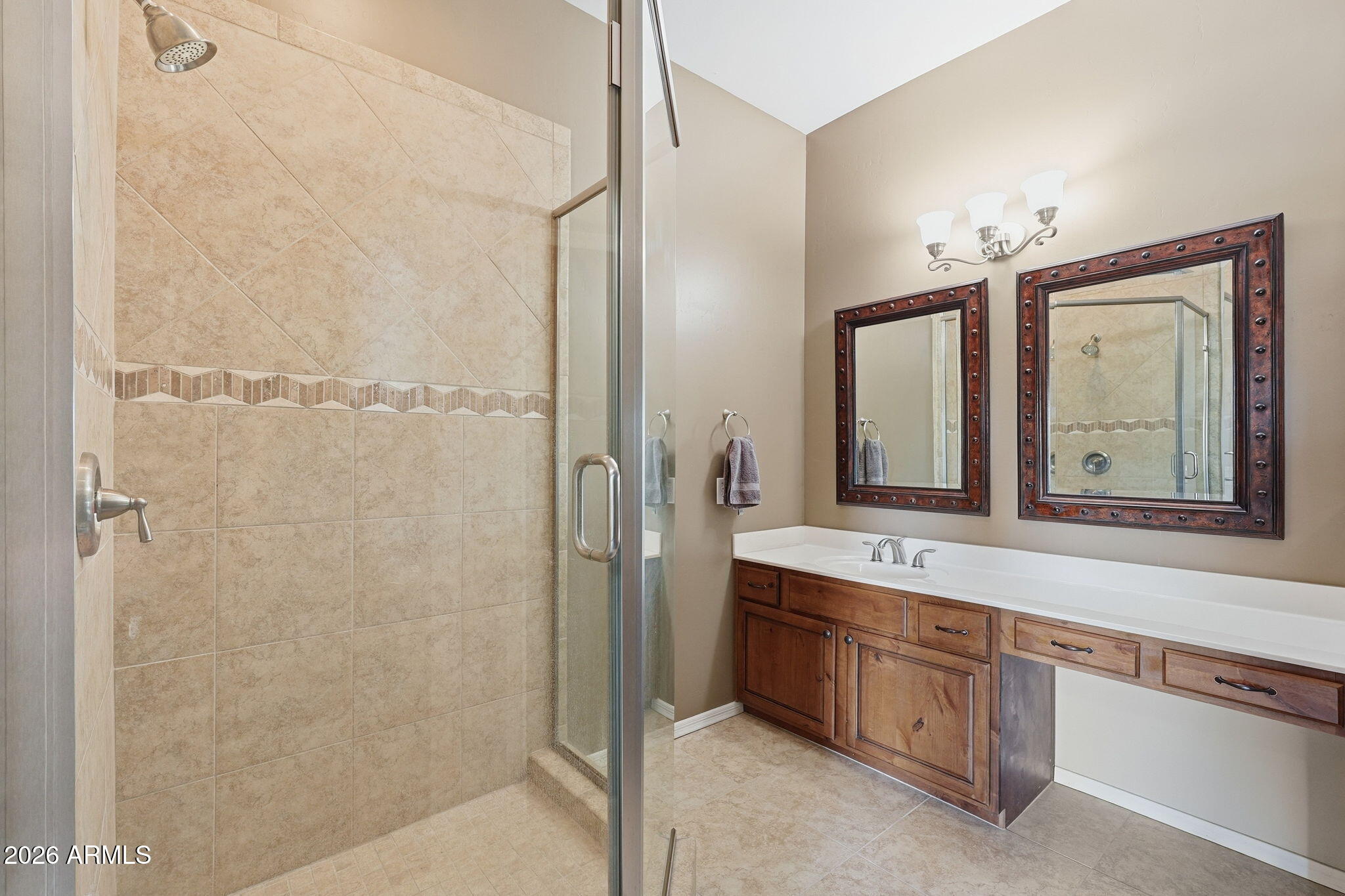 6202 E MCKELLIPS Road 11