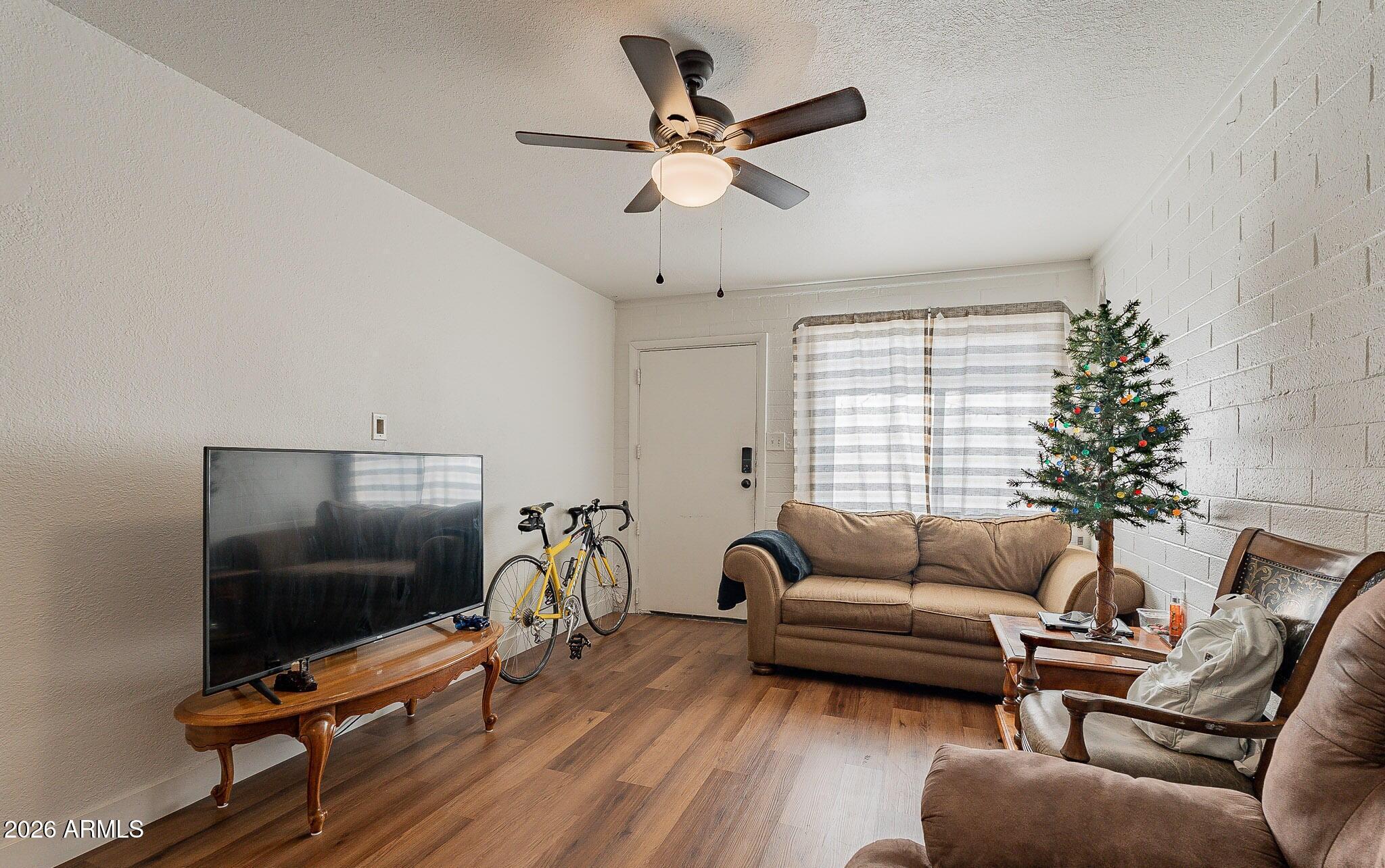 1021 N HAROLD Street