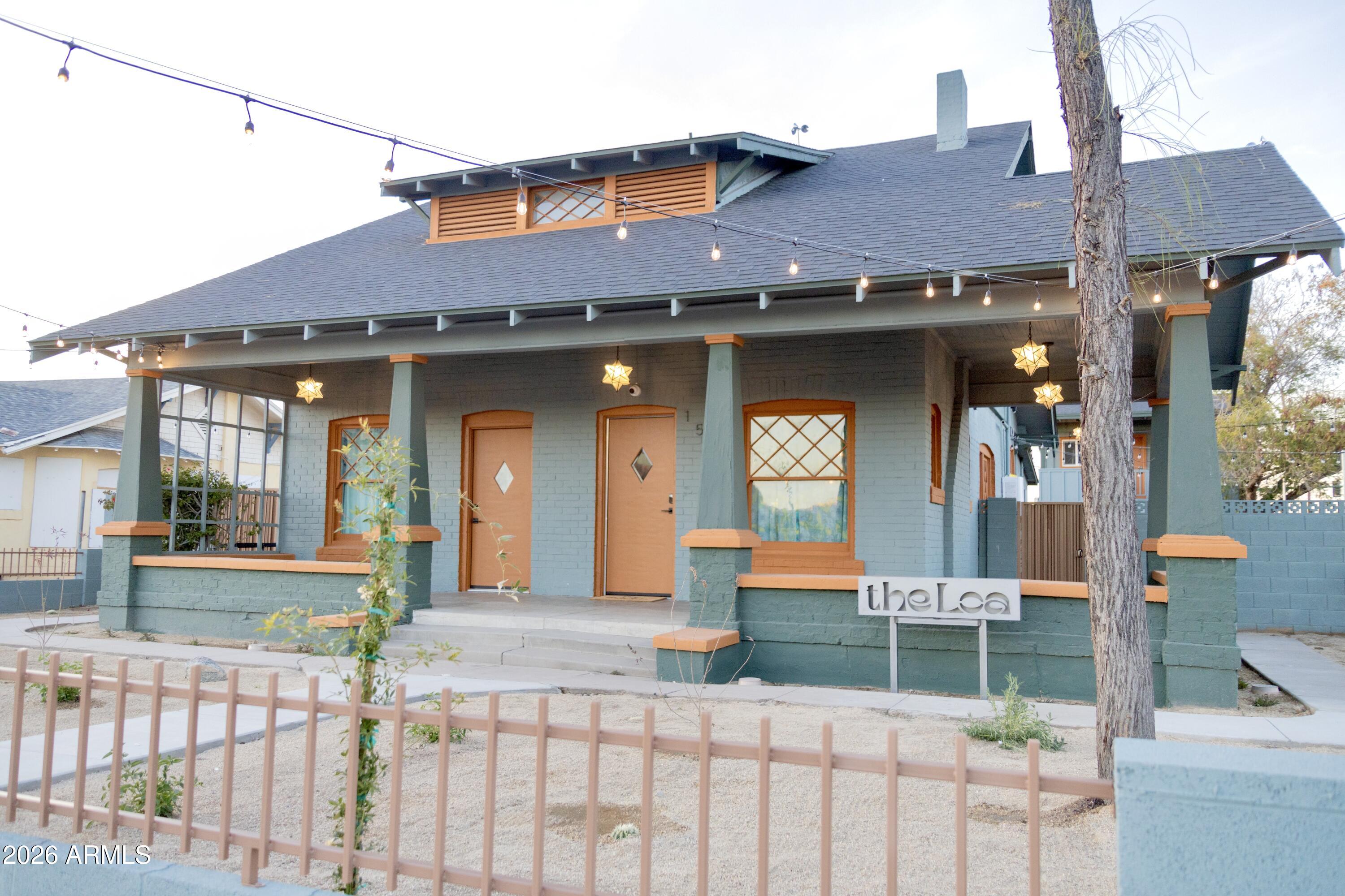 1502 W MONROE Street