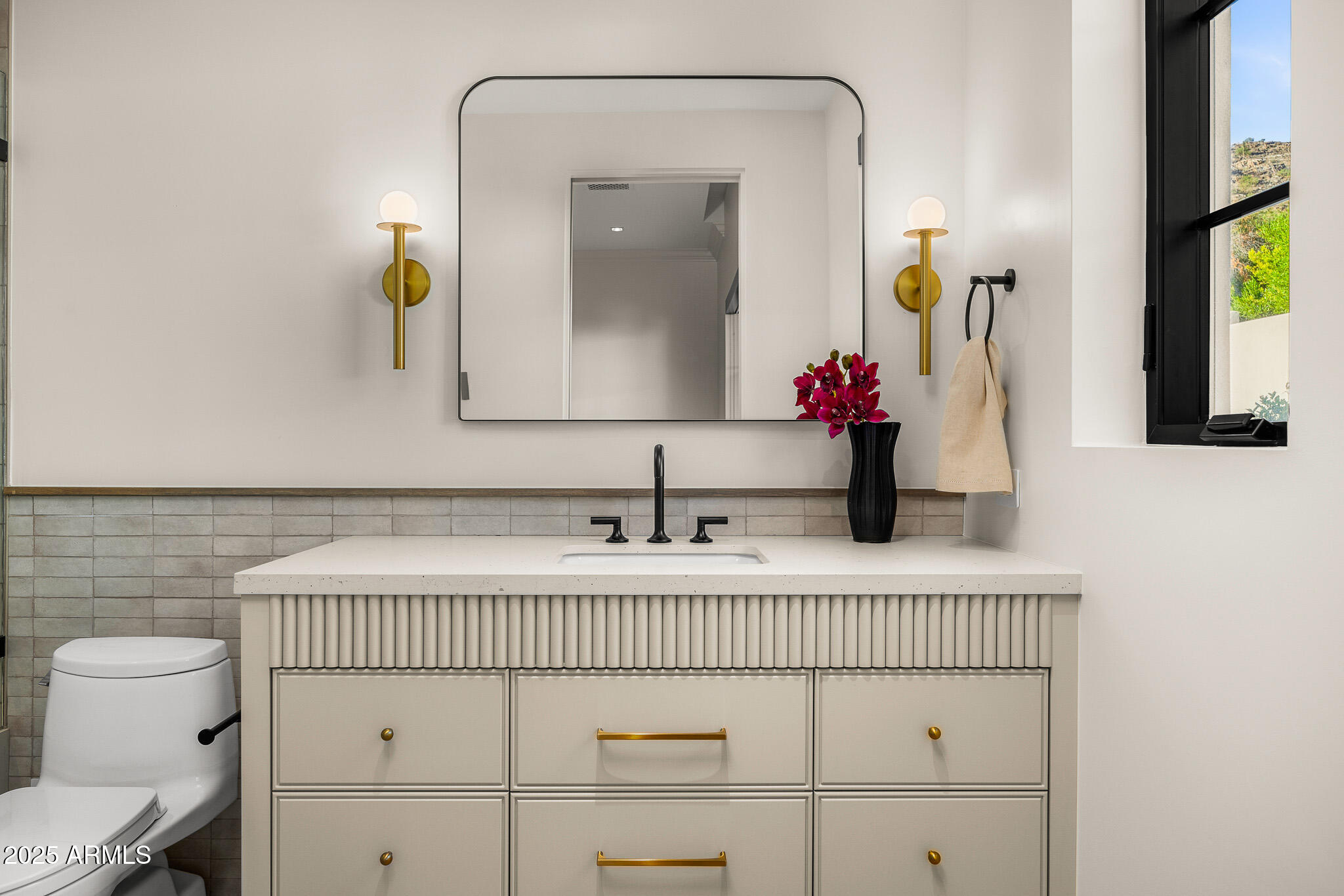 6126 E JOSHUA TREE Lane