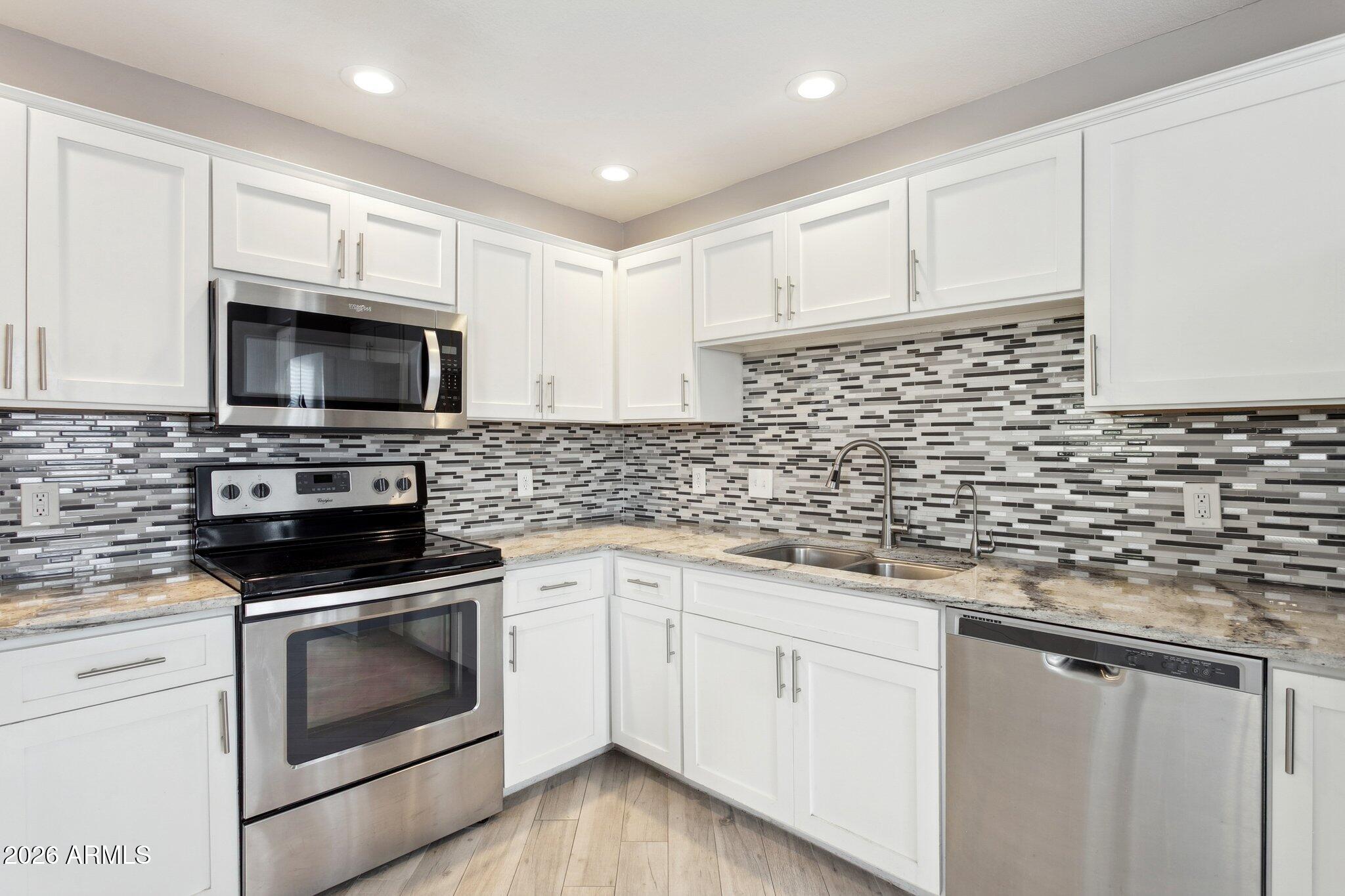 15252 N 100TH Street 1168