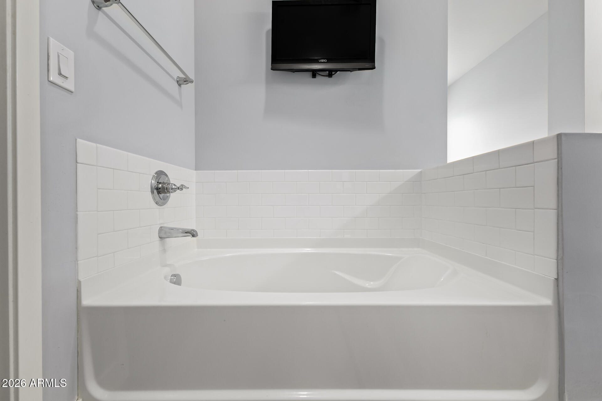 2315 E PINCHOT Avenue 126