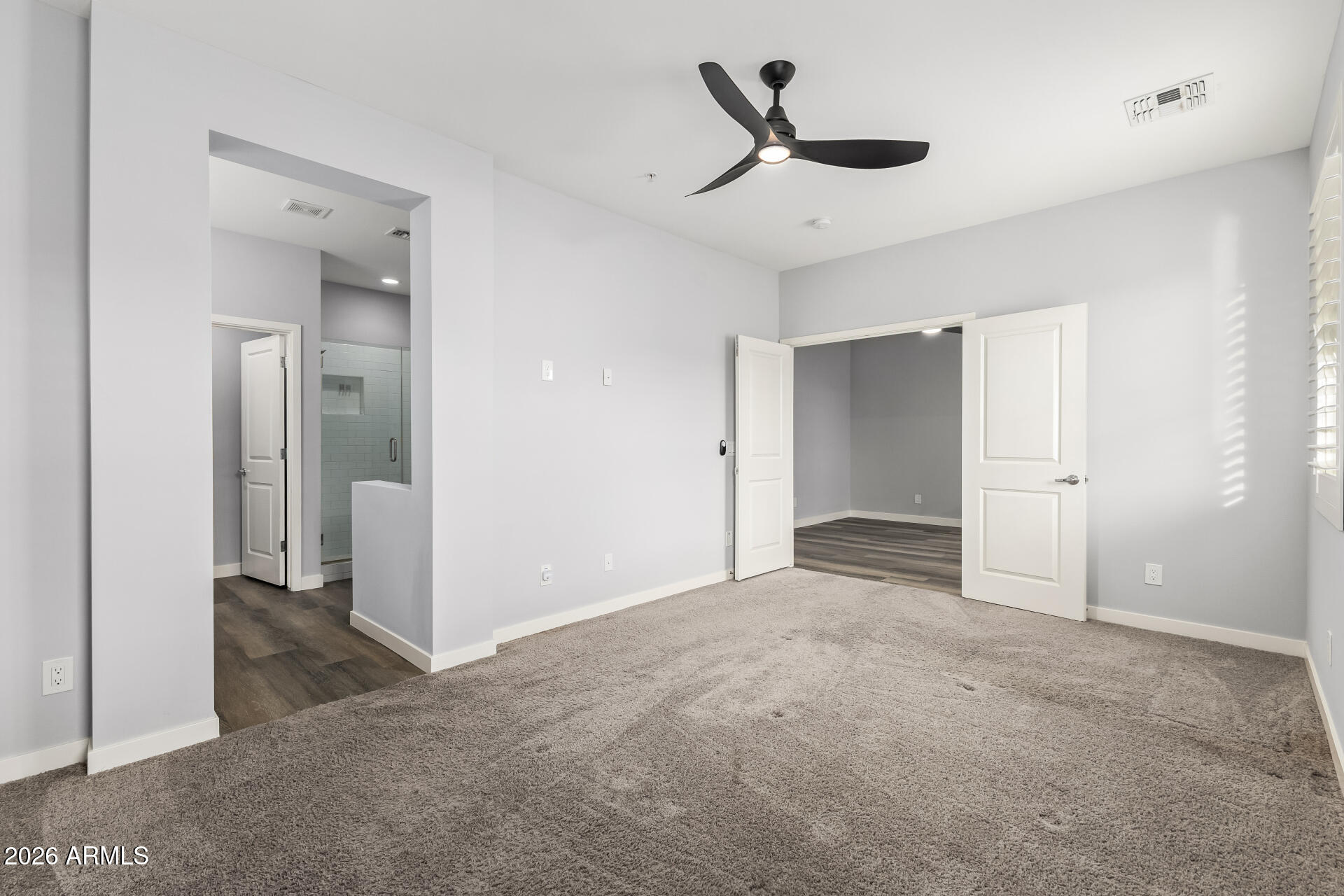 2315 E PINCHOT Avenue 126