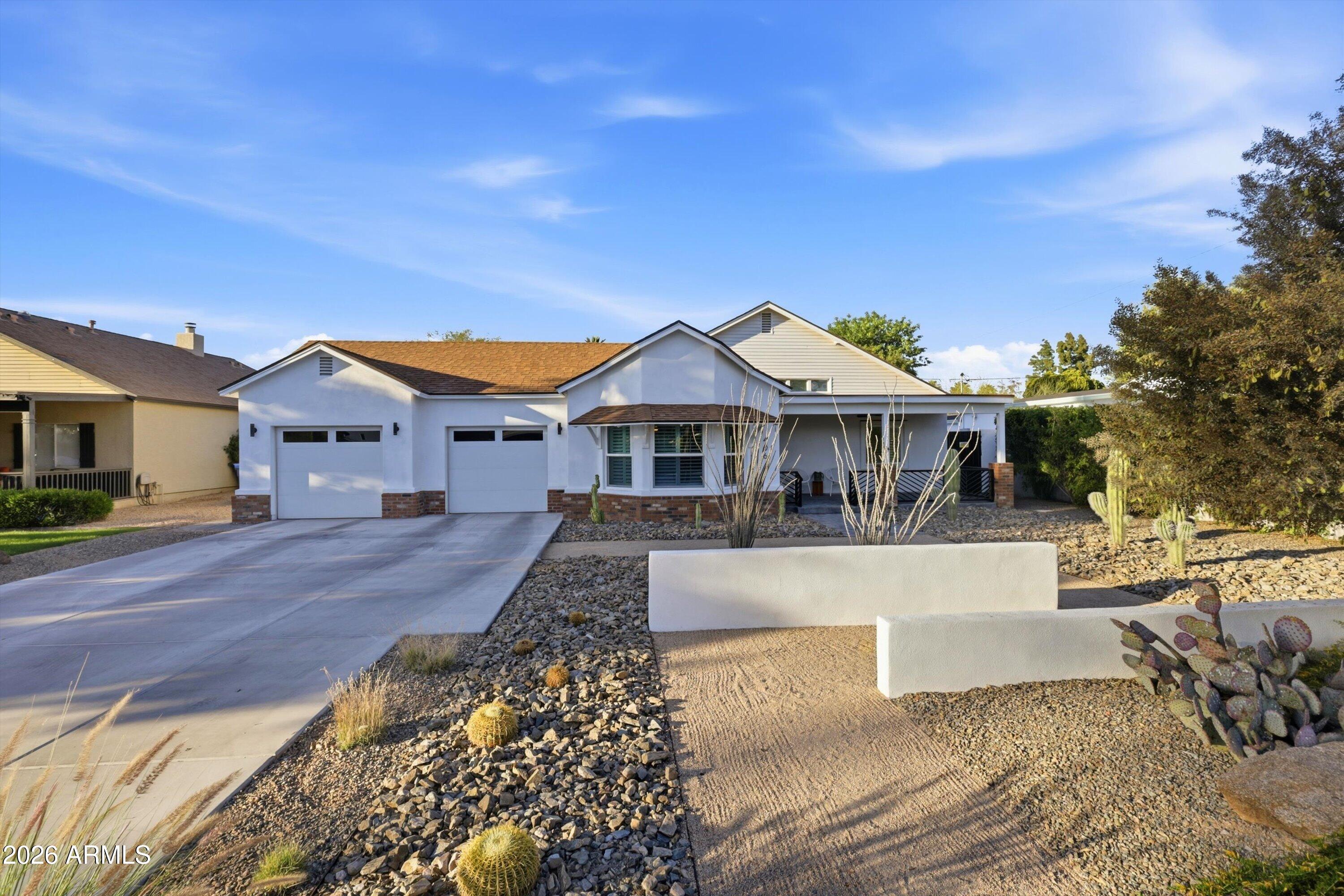 406 W COLTER Street
