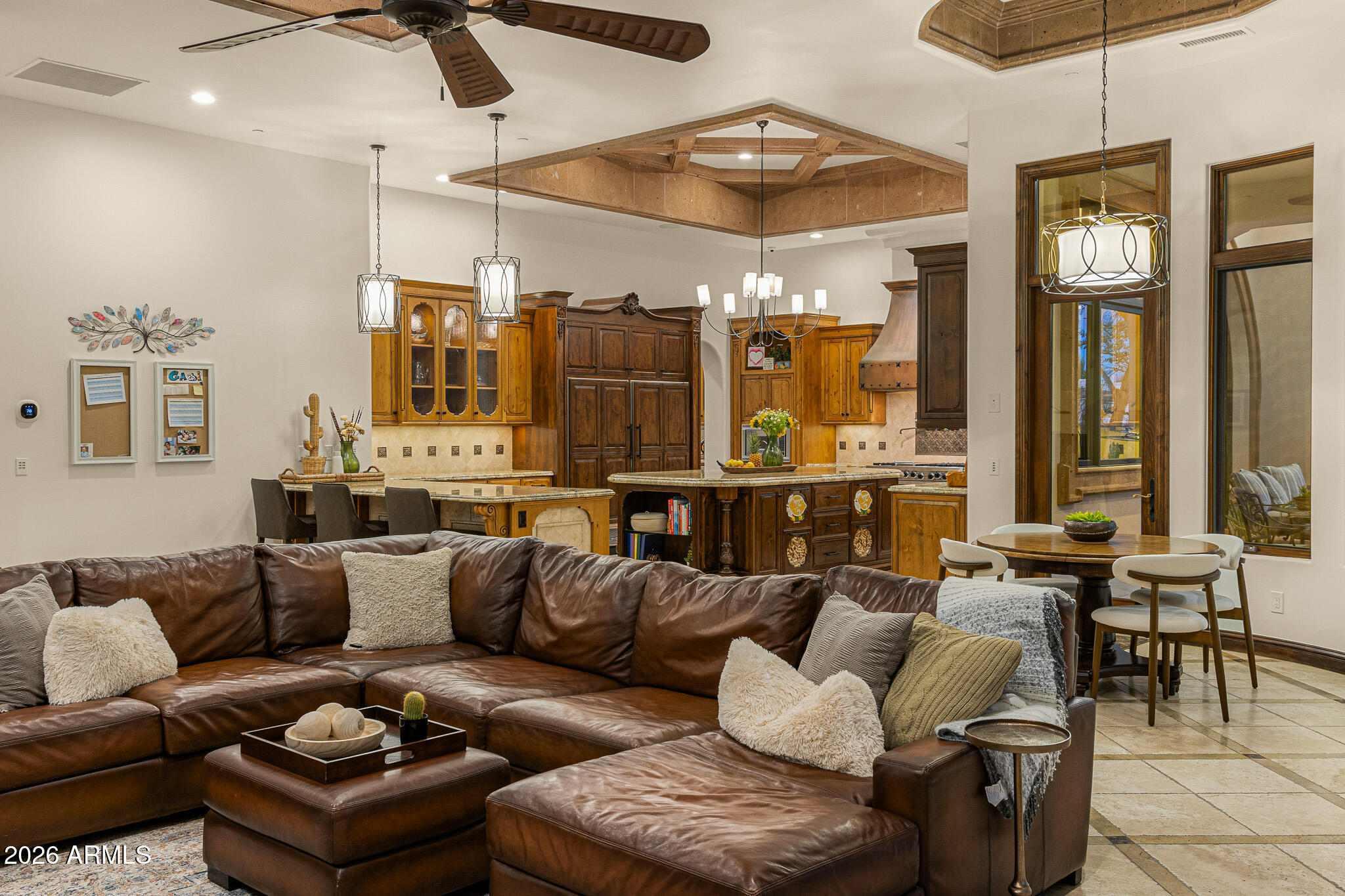 5401 E MOCKINGBIRD Lane